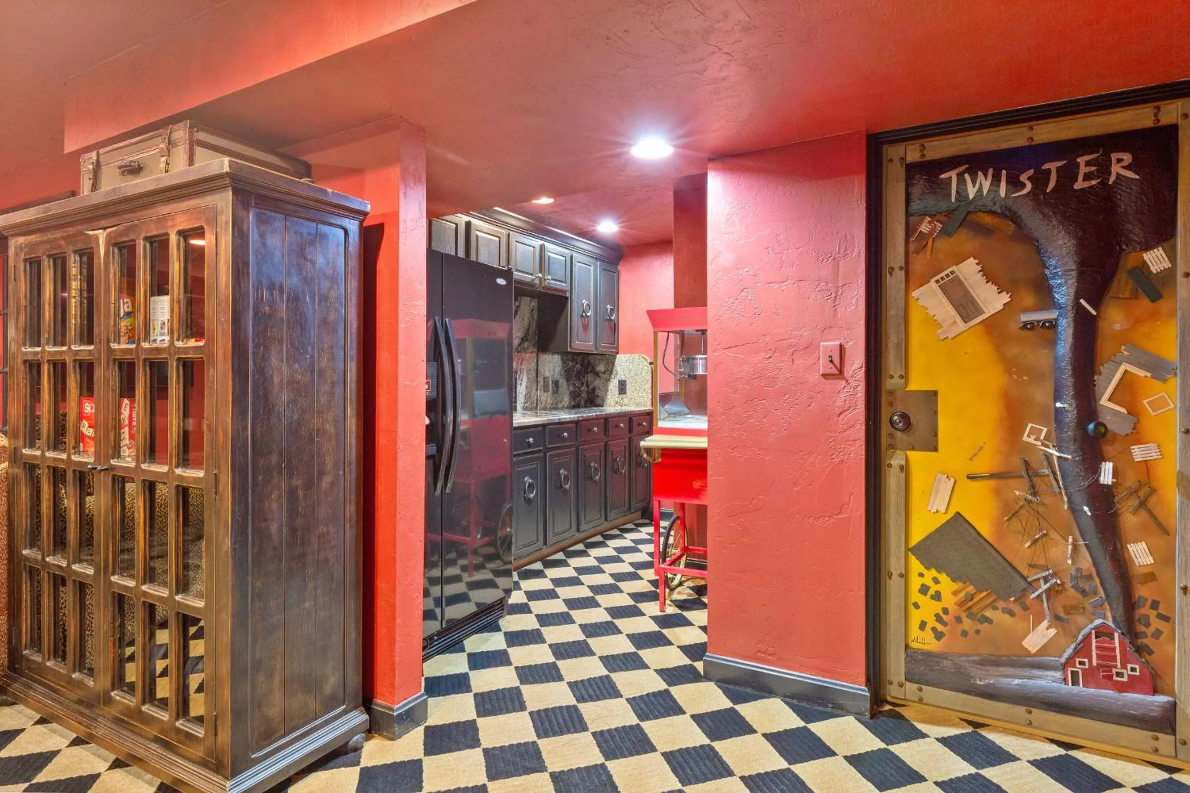 Lounge or bar in The Funky Monkey Inn