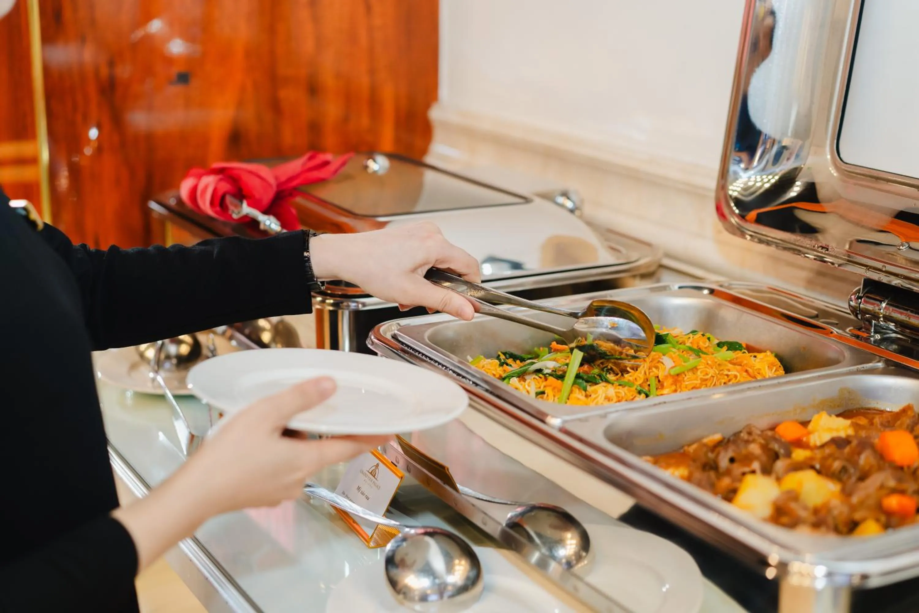 Breakfast in GRAND VIEW PALACE HA LONG HOTEL