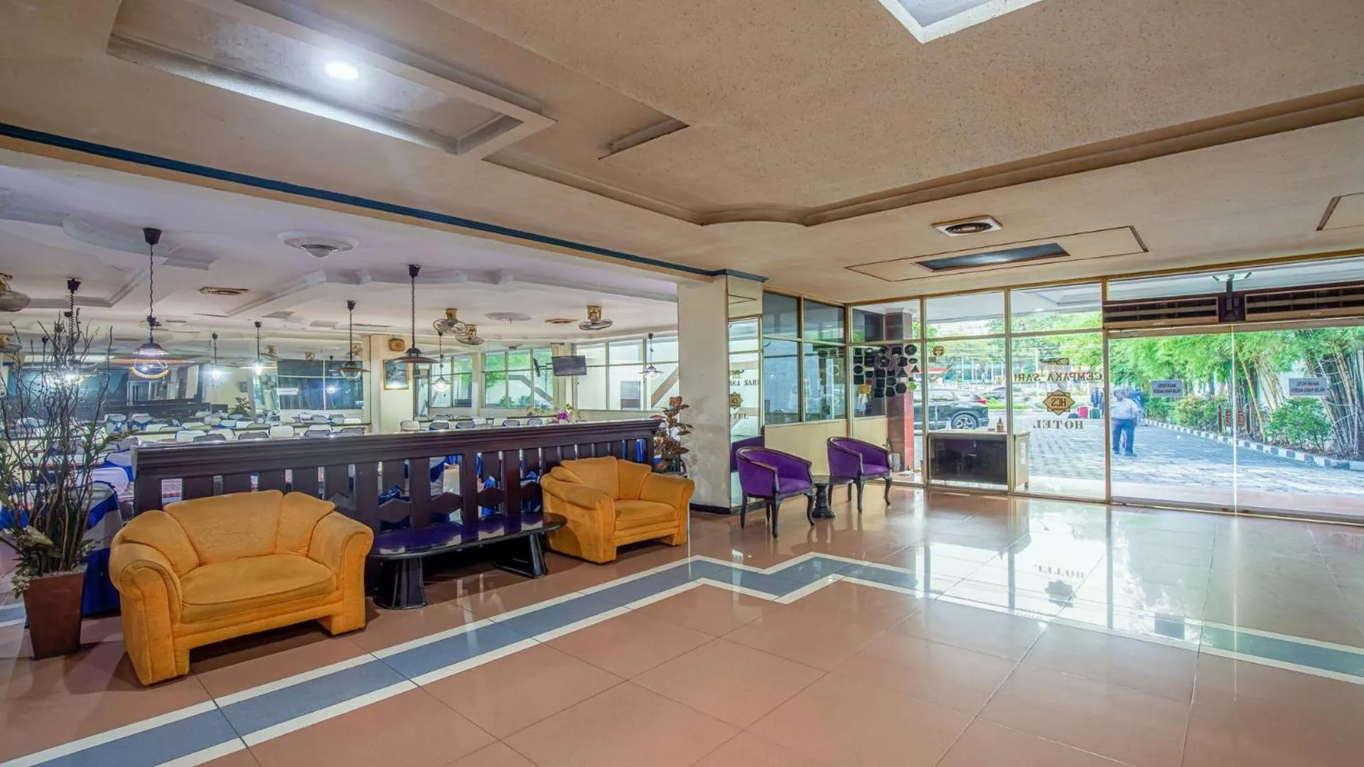 Lobby or reception in Hotel Cempaka Sari