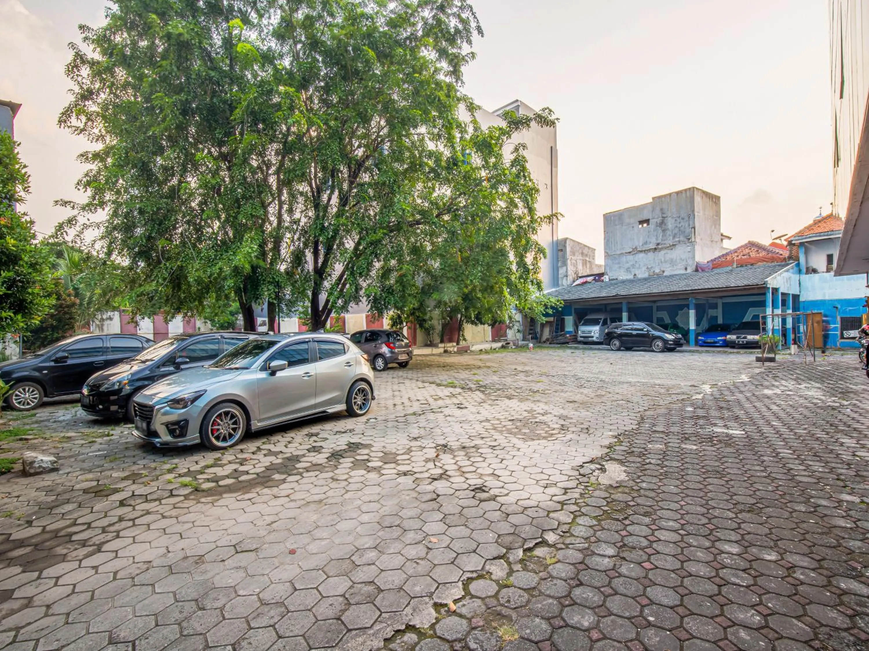 Property building in Hotel Cempaka Sari
