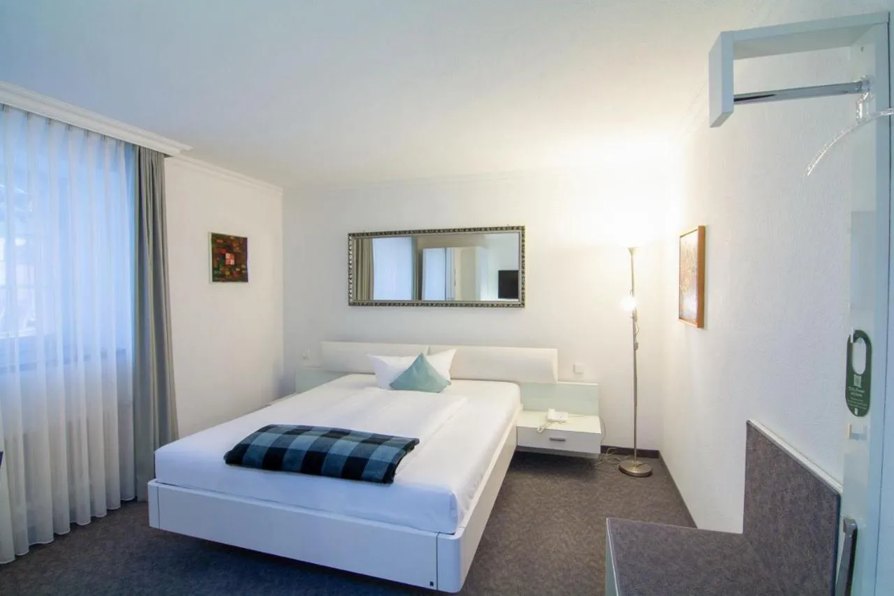 Bed in Hotel Adler - Weil am Rhein