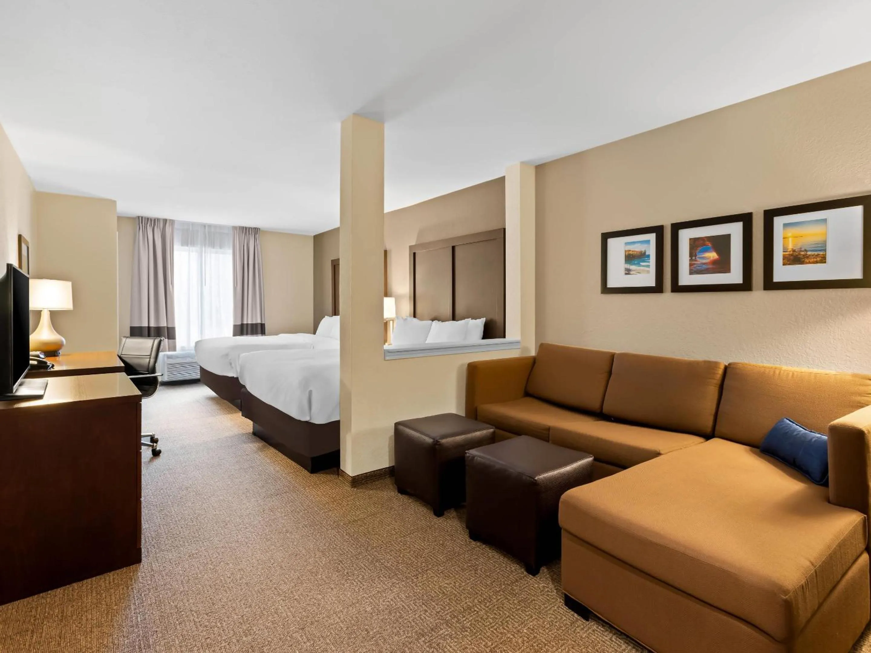 Bedroom, Bed in Comfort Inn & Suites Munising-Lakefront