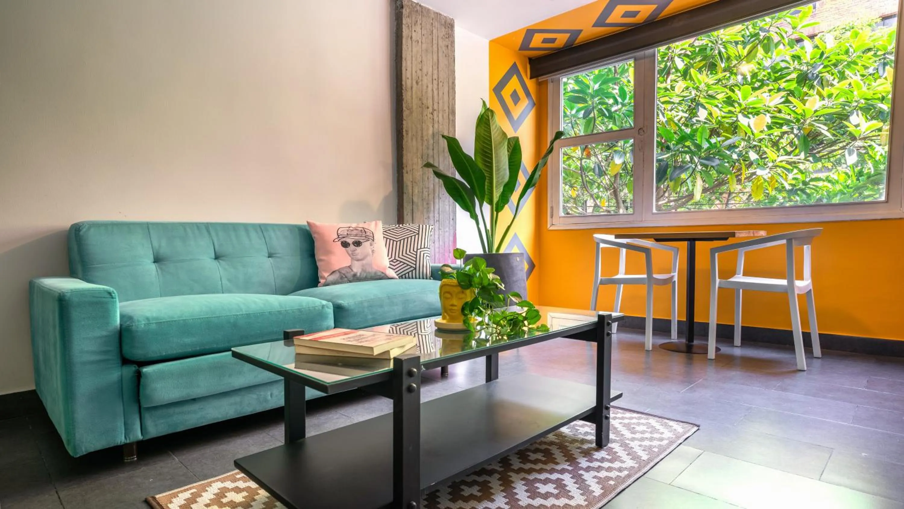 Seating area in Hotel El Peñon by Bithotels