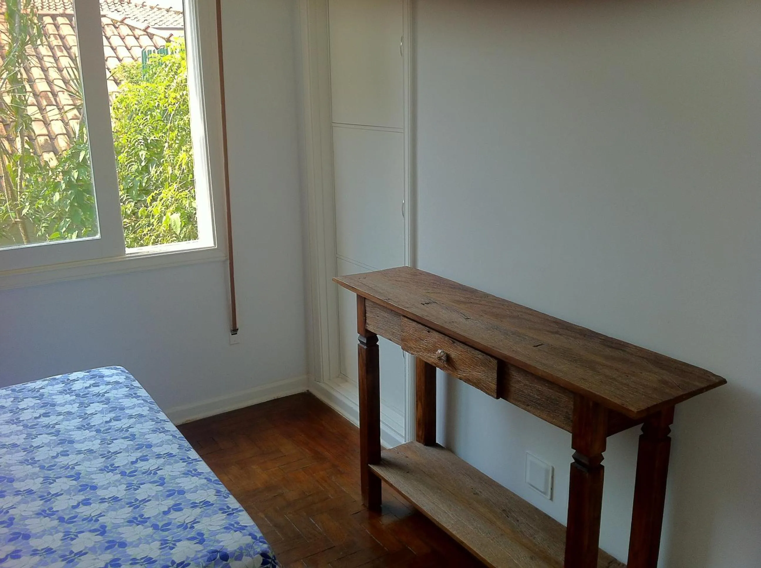 Double Room with Shared Bathroom - single occupancy in Zen Hostel Brasil - Hotel e SPA