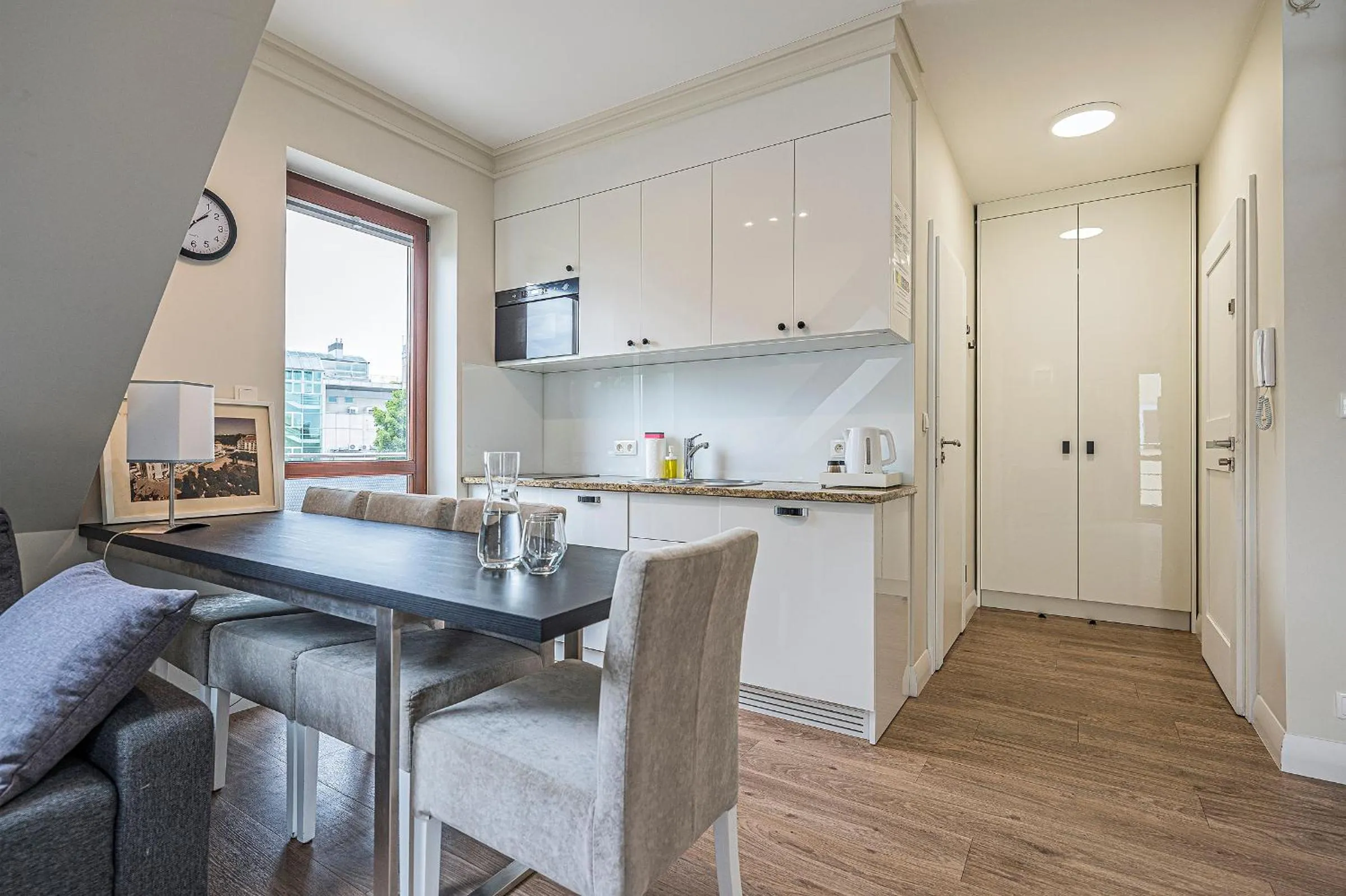 Kitchen or kitchenette in Apartamenty Martini