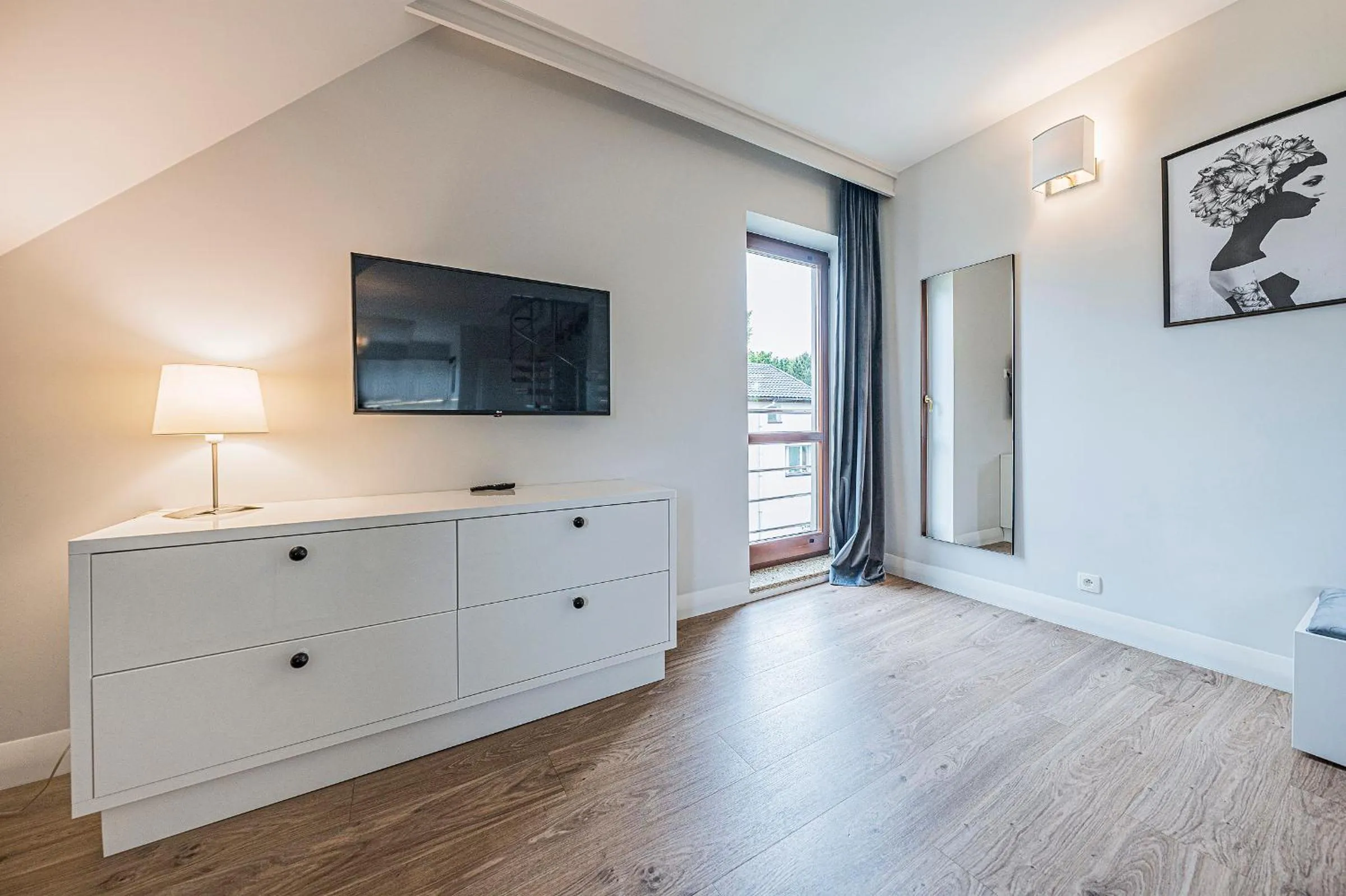 Communal lounge/ TV room in Apartamenty Martini