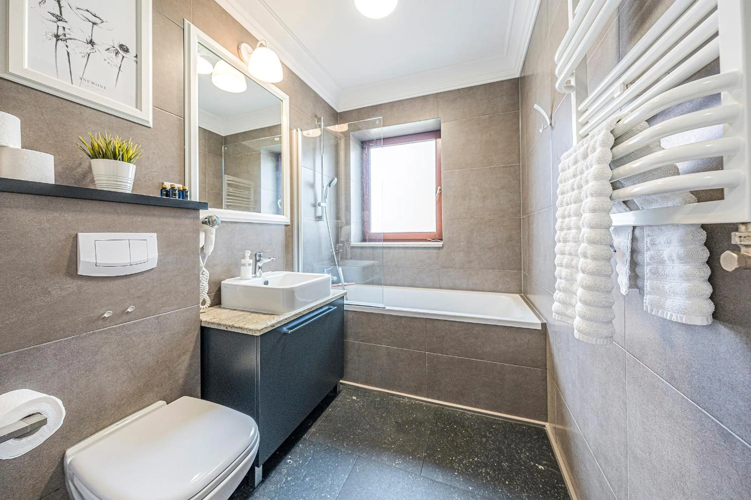 Toilet in Apartamenty Martini