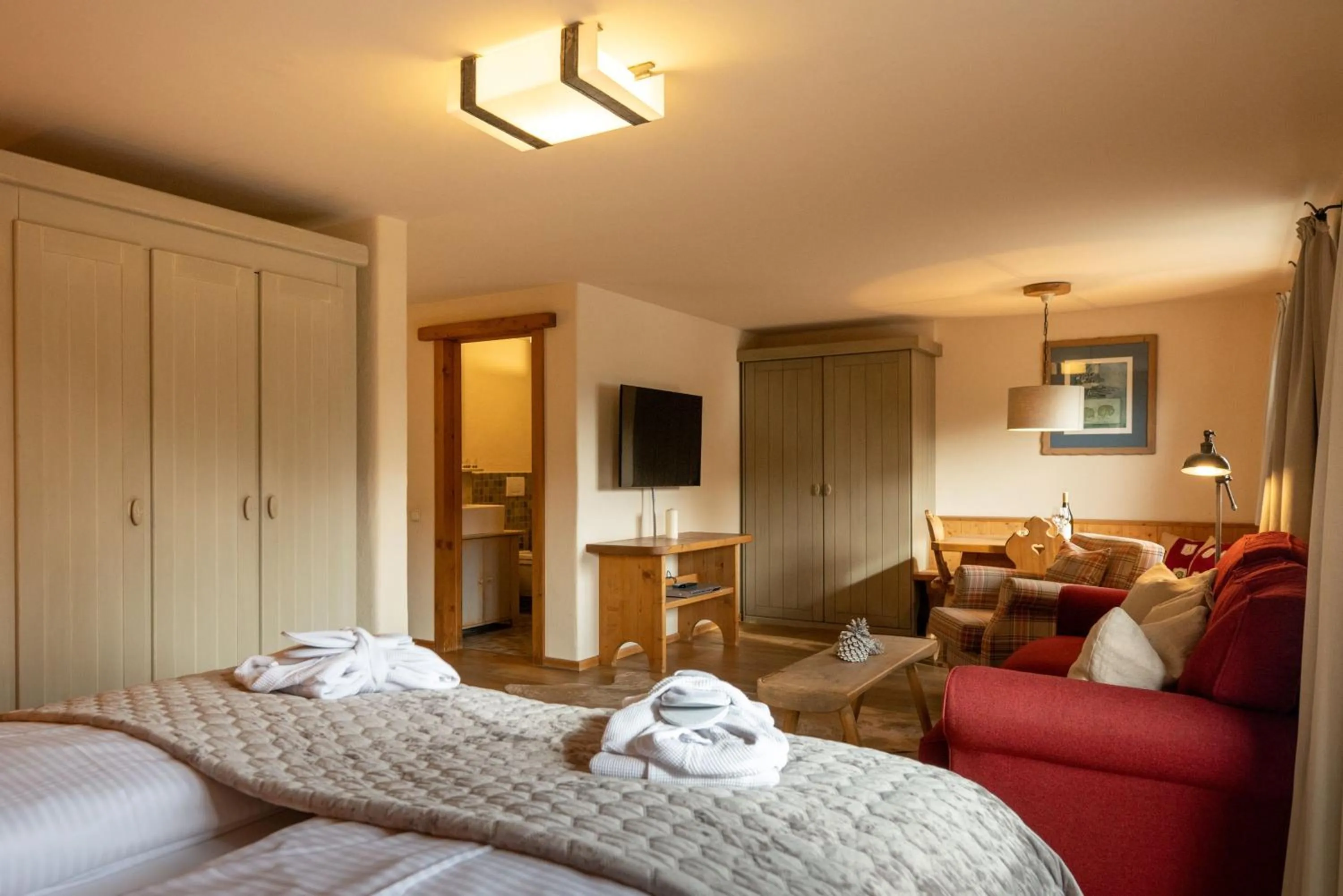 Photo of the whole room, Bed in Princess Bergfrieden