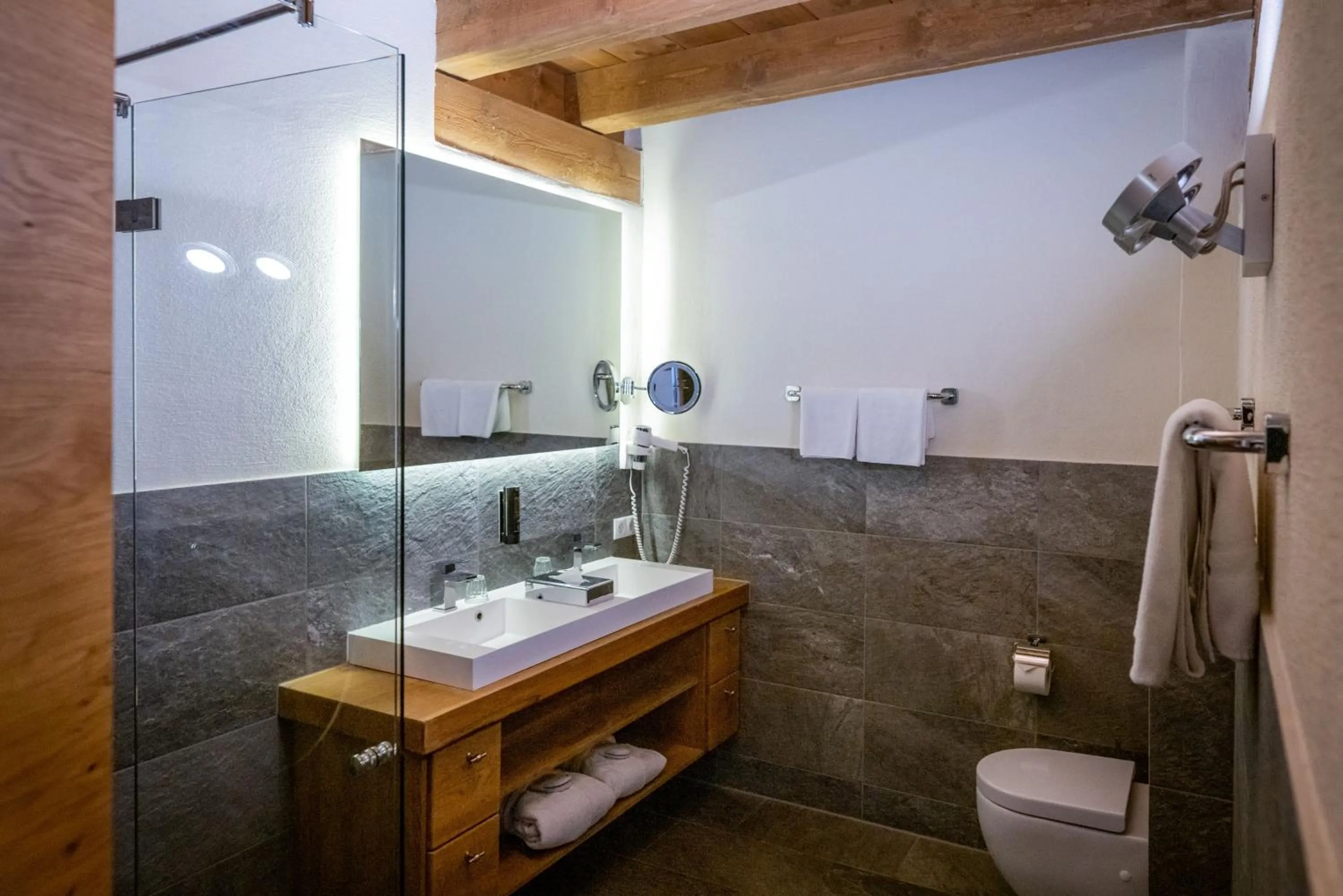 Bathroom in Princess Bergfrieden