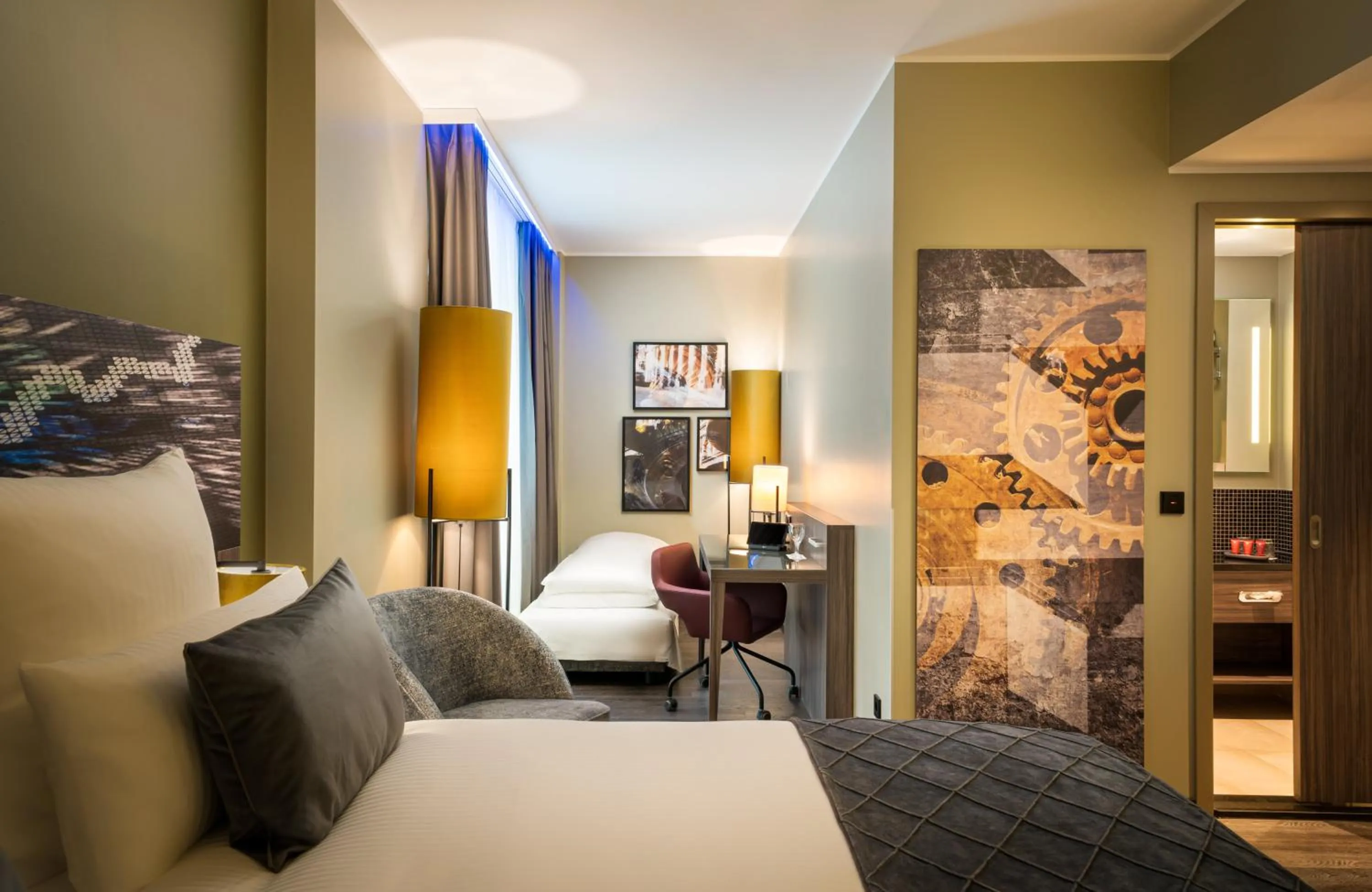 Photo of the whole room, Bed in Leonardo Hotel Eschborn Frankfurt