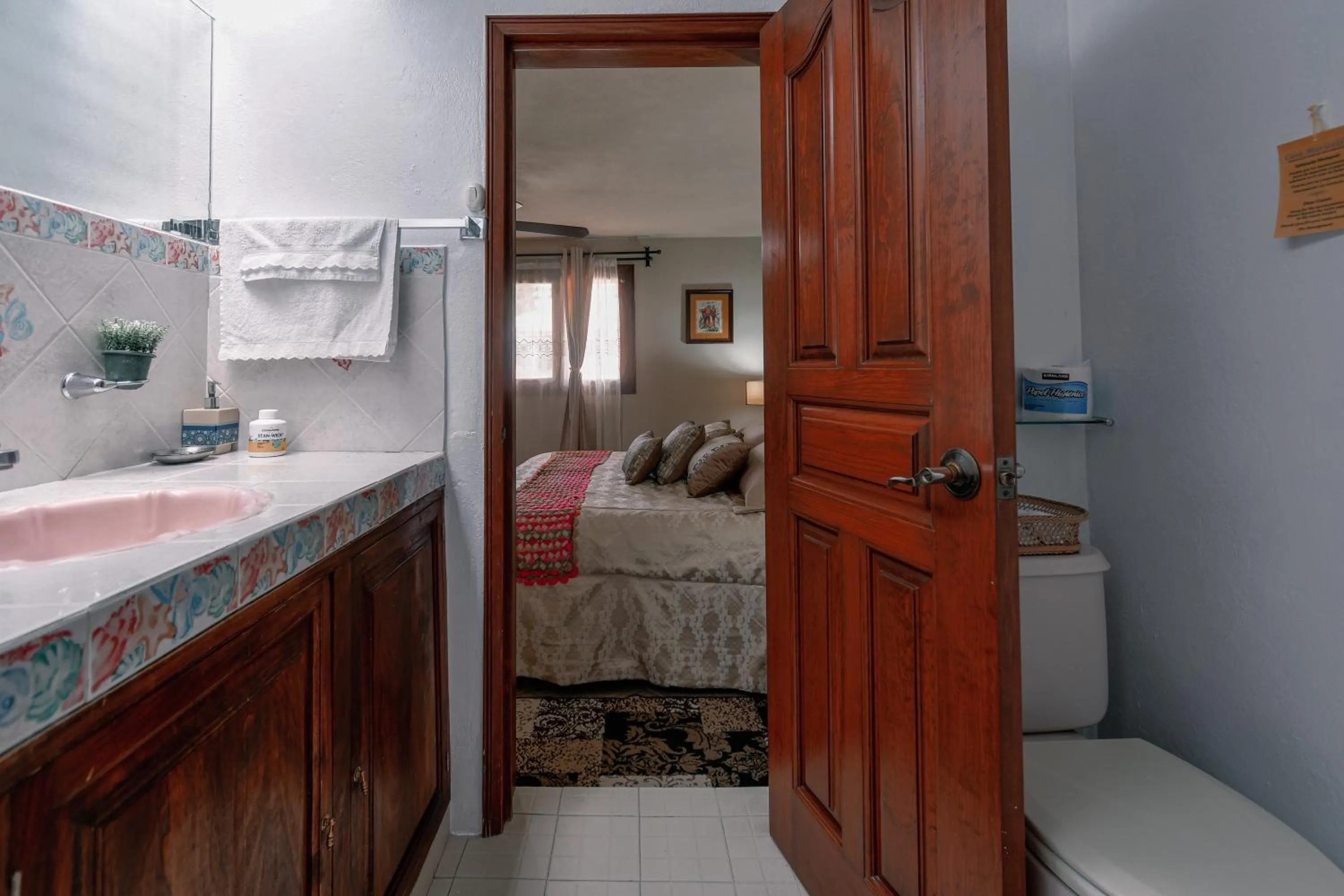 Photo of the whole room, Bed in Casa Maricela B&B