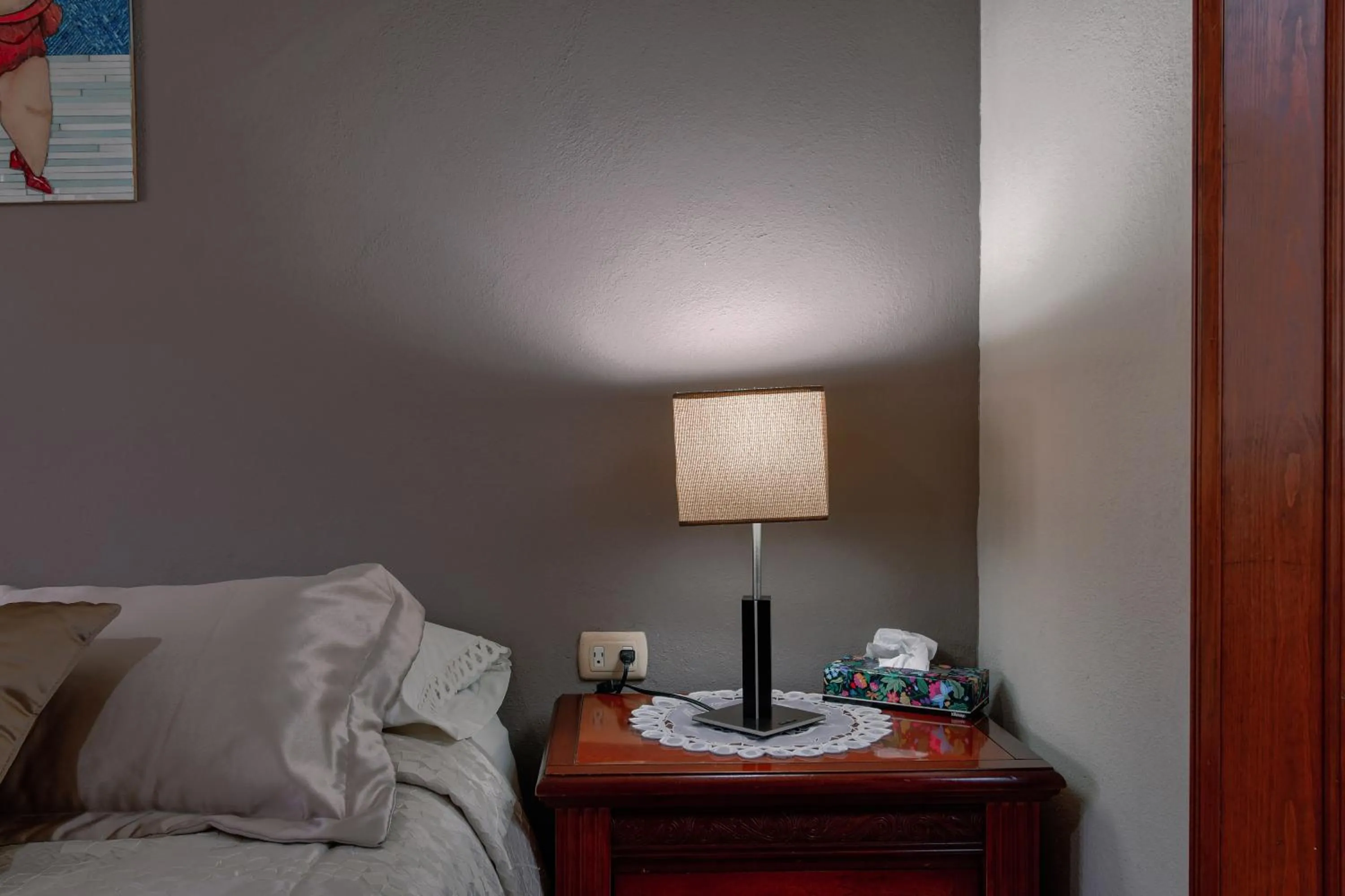 Decorative detail, Bed in Casa Maricela B&B