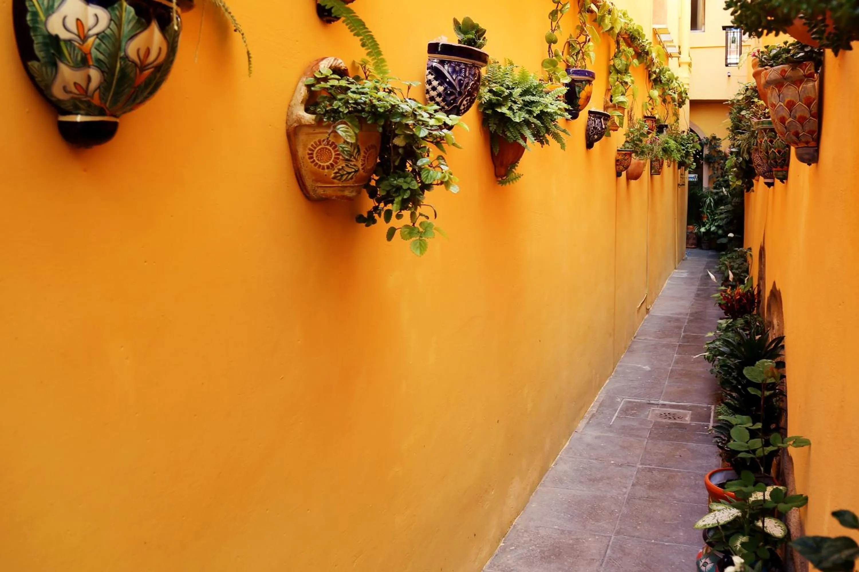 Facade/entrance in Casa Maricela B&B