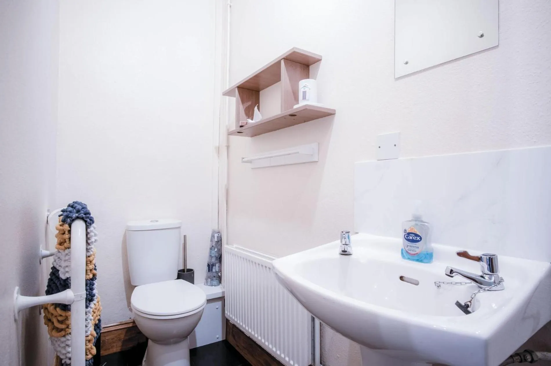 Floor plan in Primrose - 1 Bedroom Cottage - Llanteg