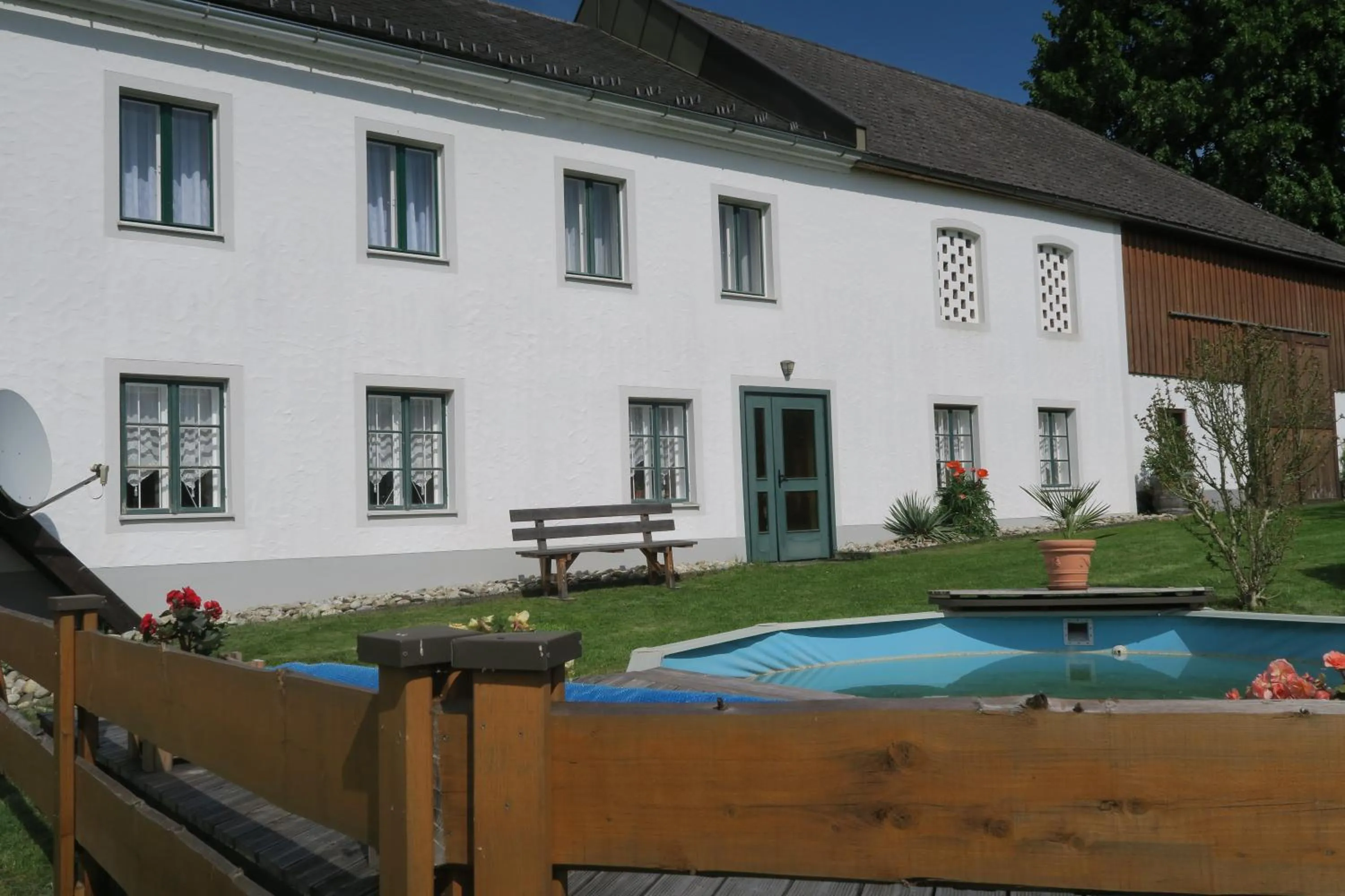 Swimming pool in Dörrmühle