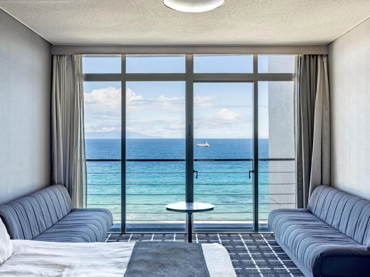 Sea view, Bed in Shimoda Prince Hotel