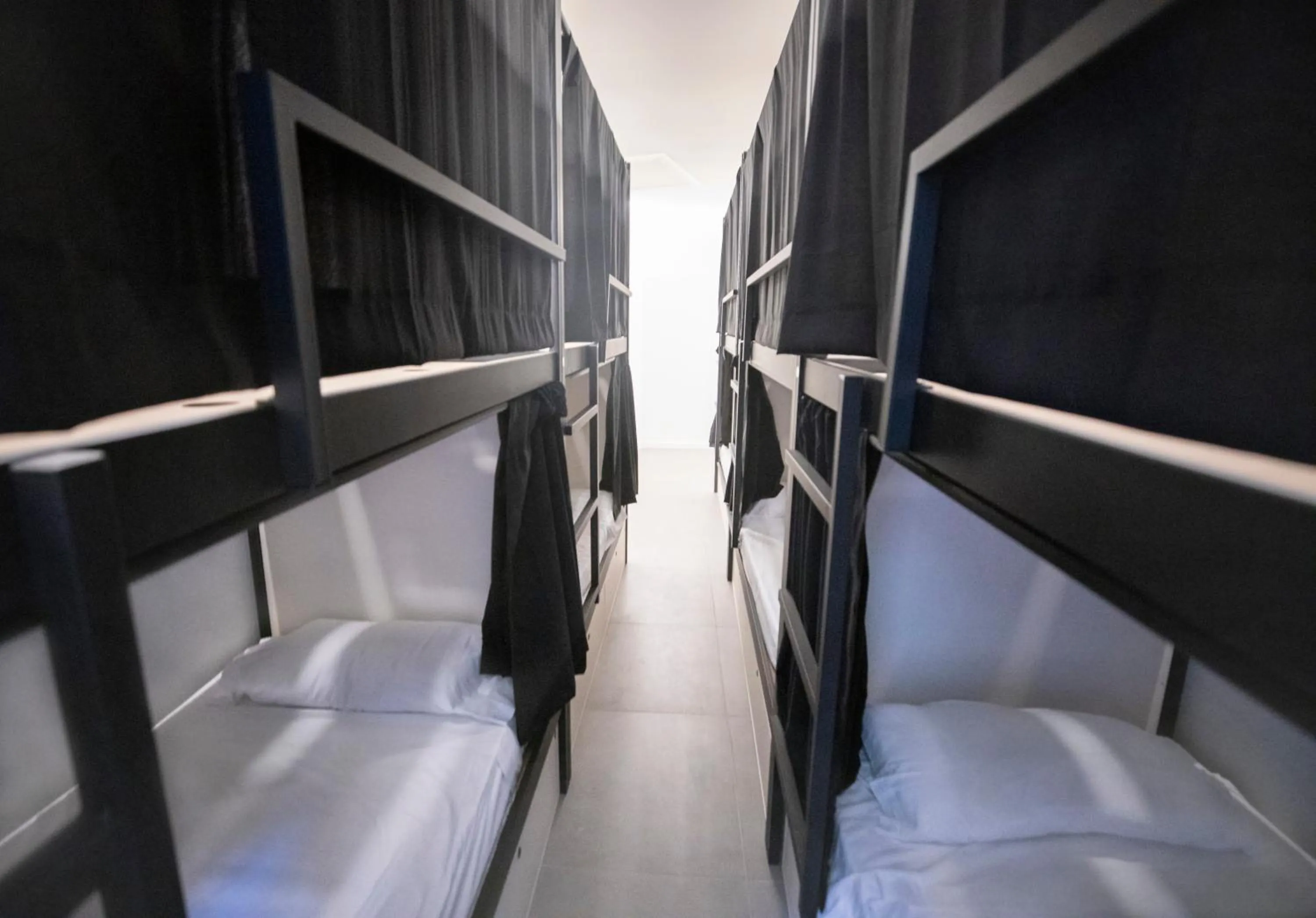 Bedroom, Bed in Hostel MYD La Latina