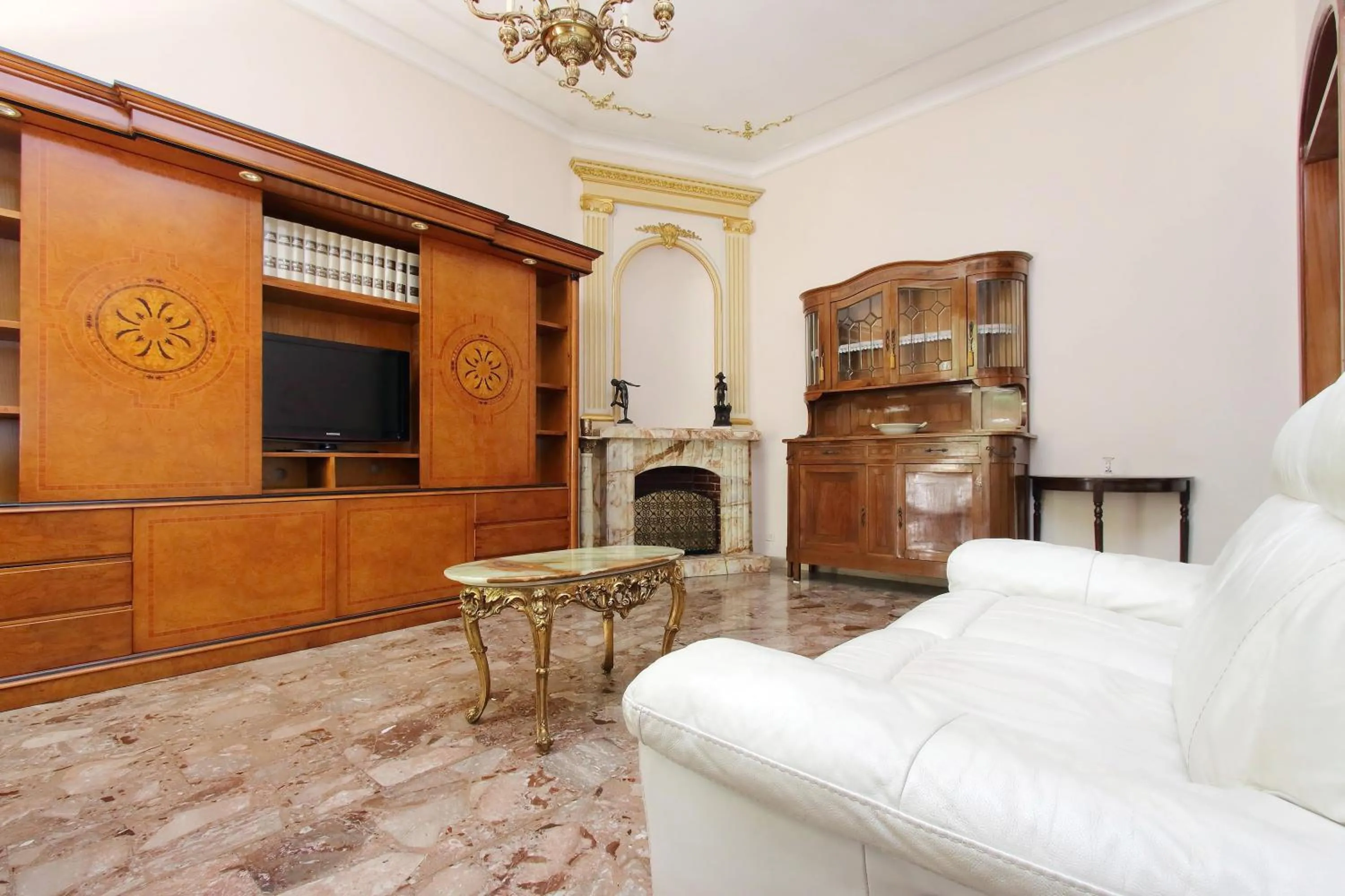 Living room in 4BNB - Luxury Mazzini Apartment