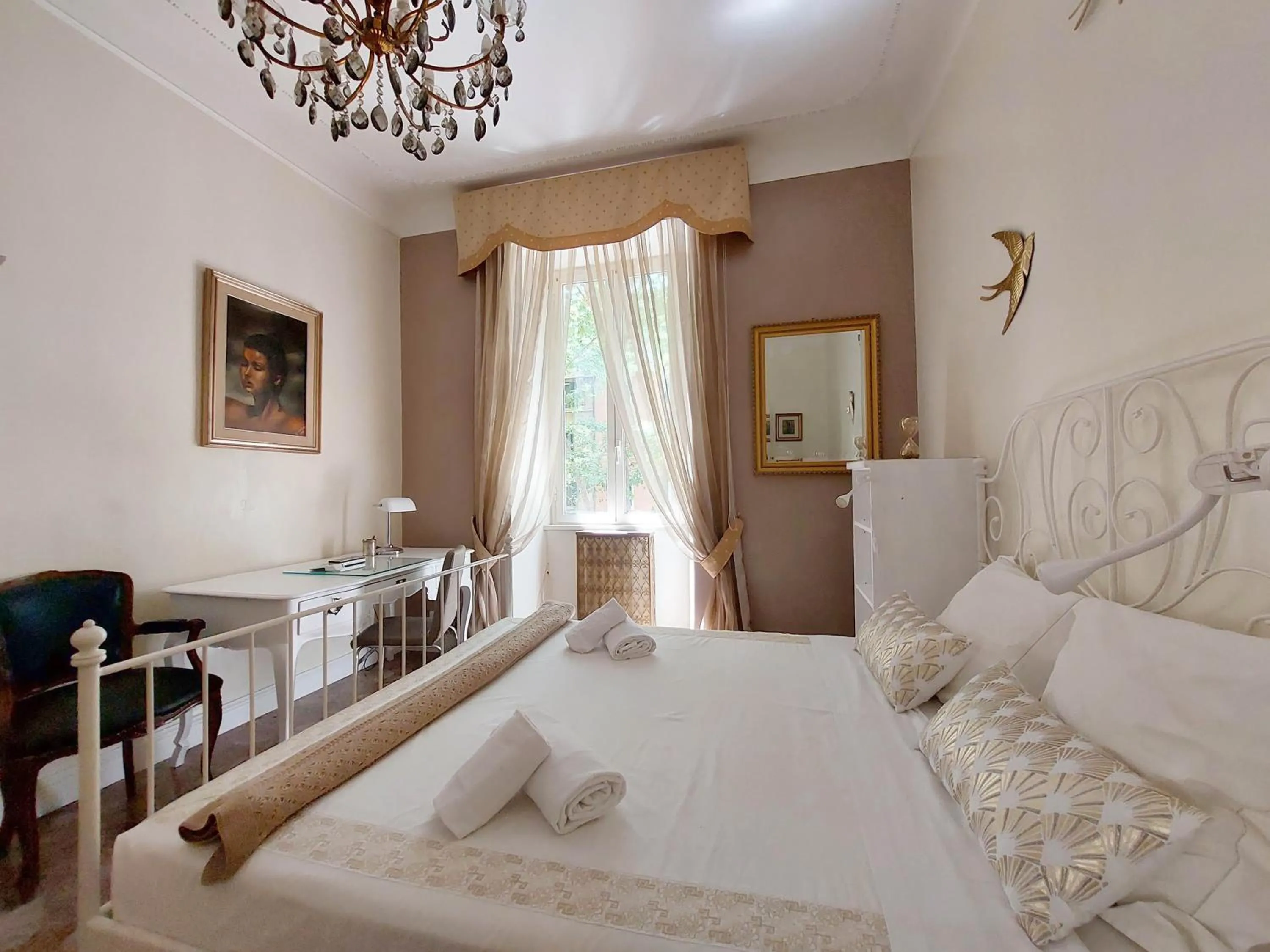 Bedroom, Bed in 4BNB - Luxury Mazzini Apartment