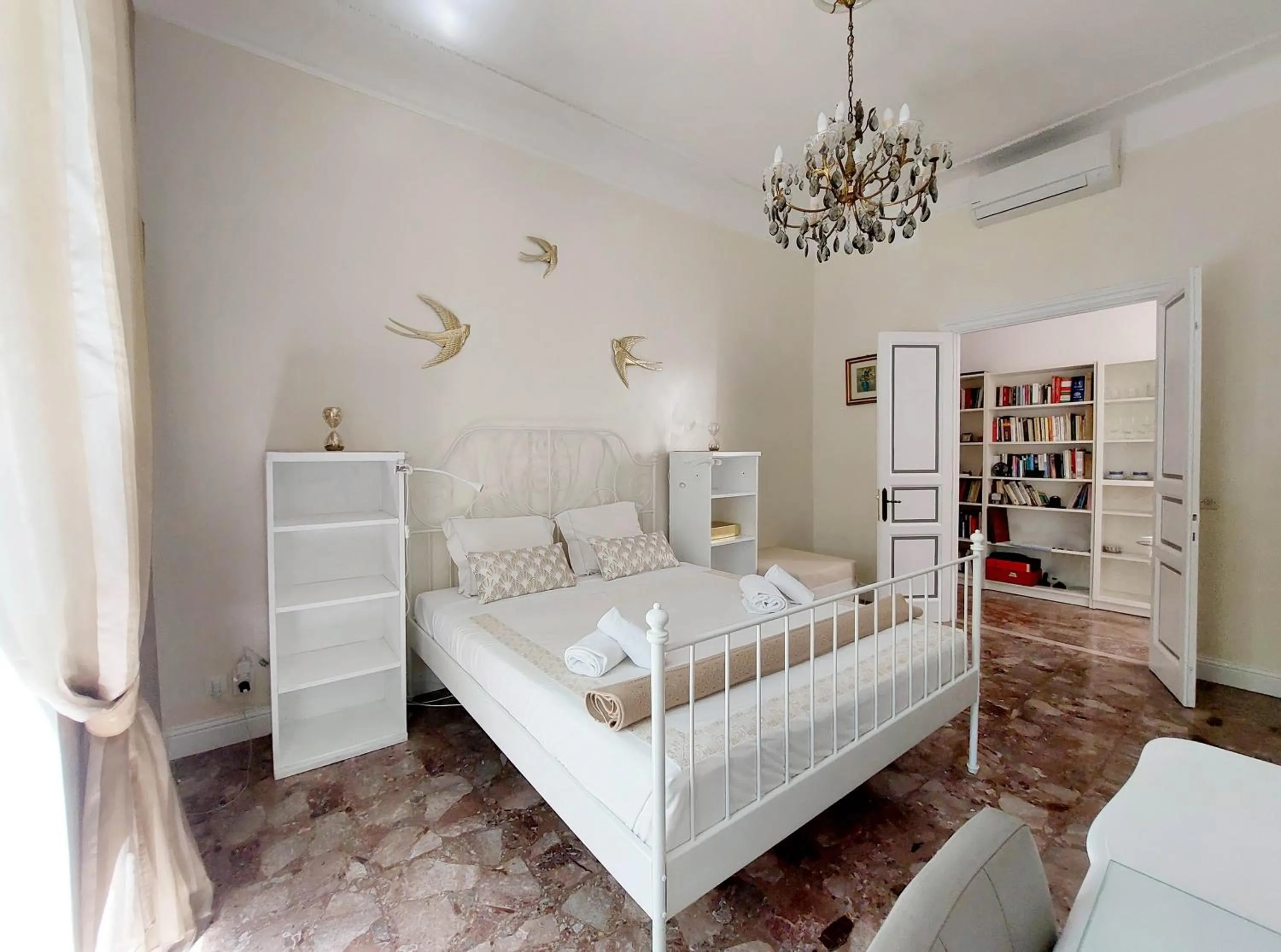 Bedroom, Bed in 4BNB - Luxury Mazzini Apartment