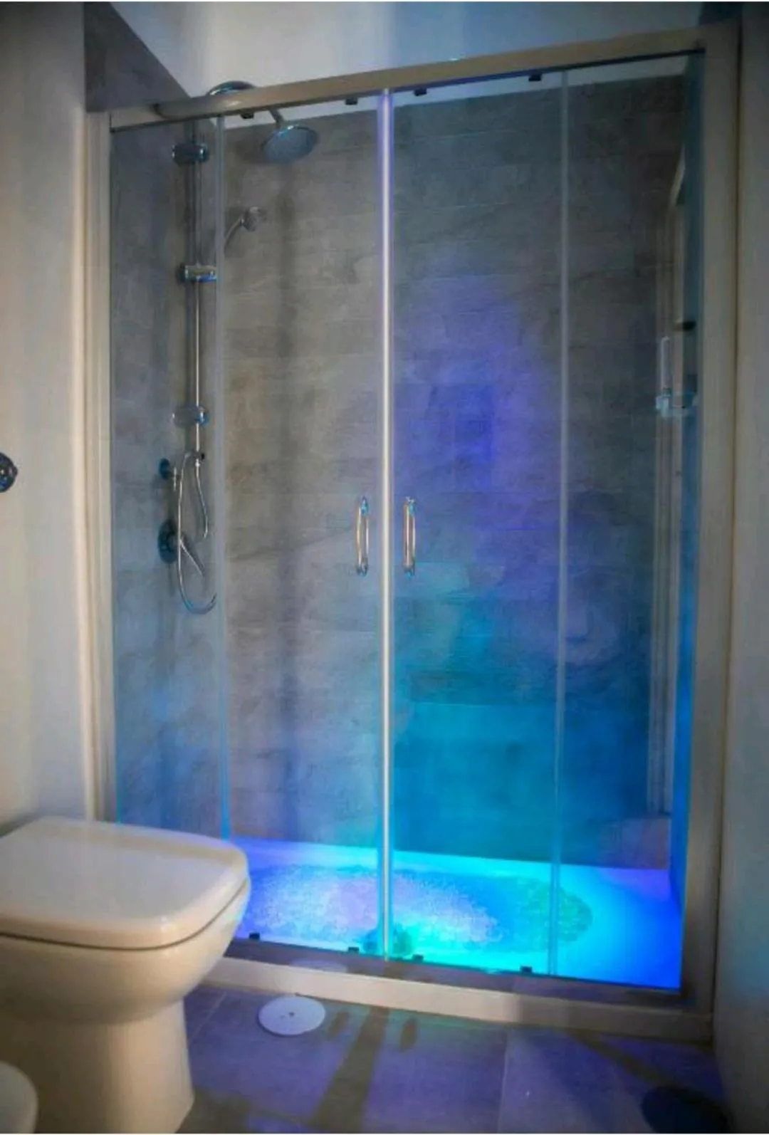 Bathroom in Brighter's Room