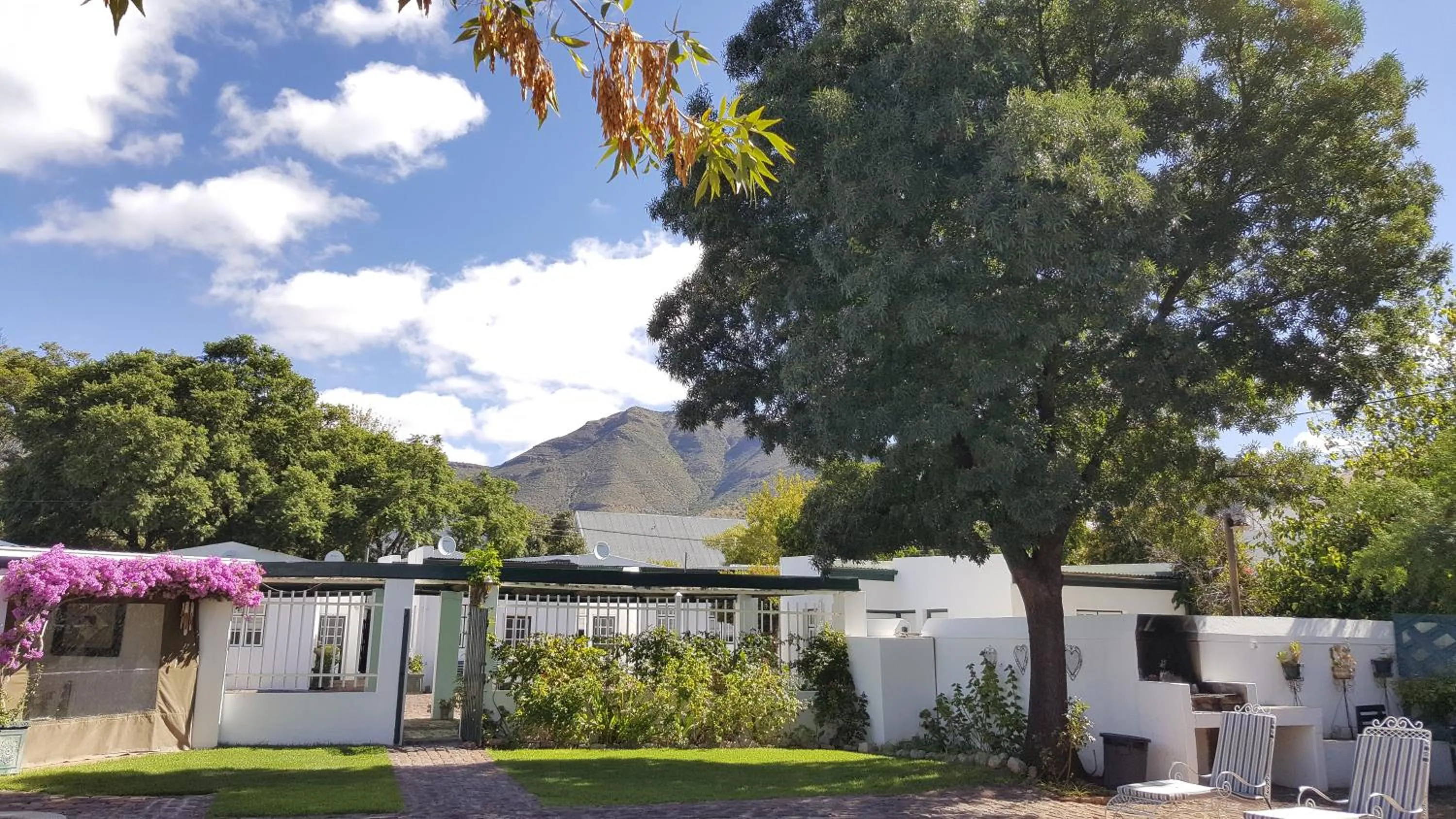 Spring in Camdeboo Cottages