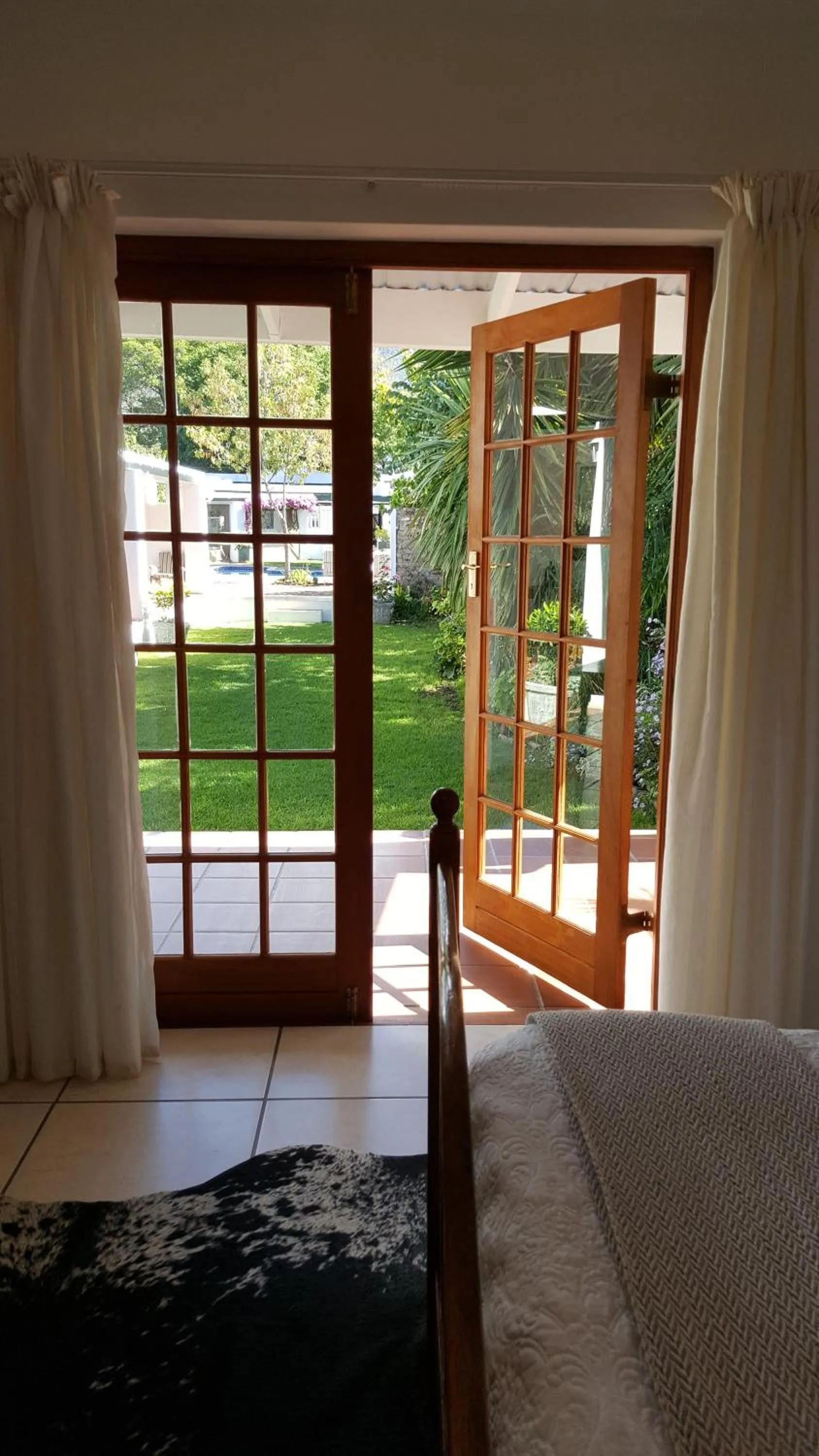 Bed in Camdeboo Cottages