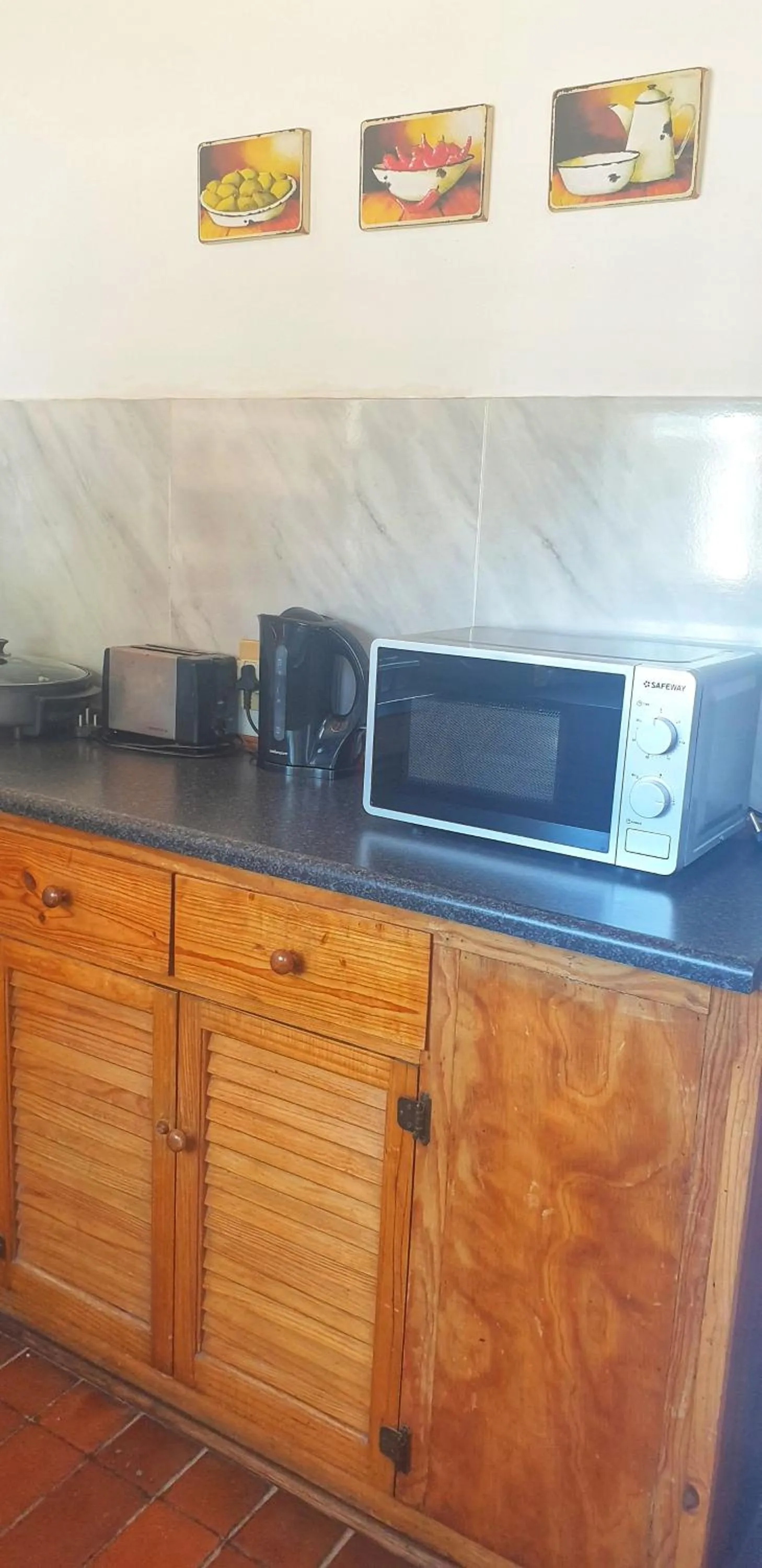 kitchen in Camdeboo Cottages