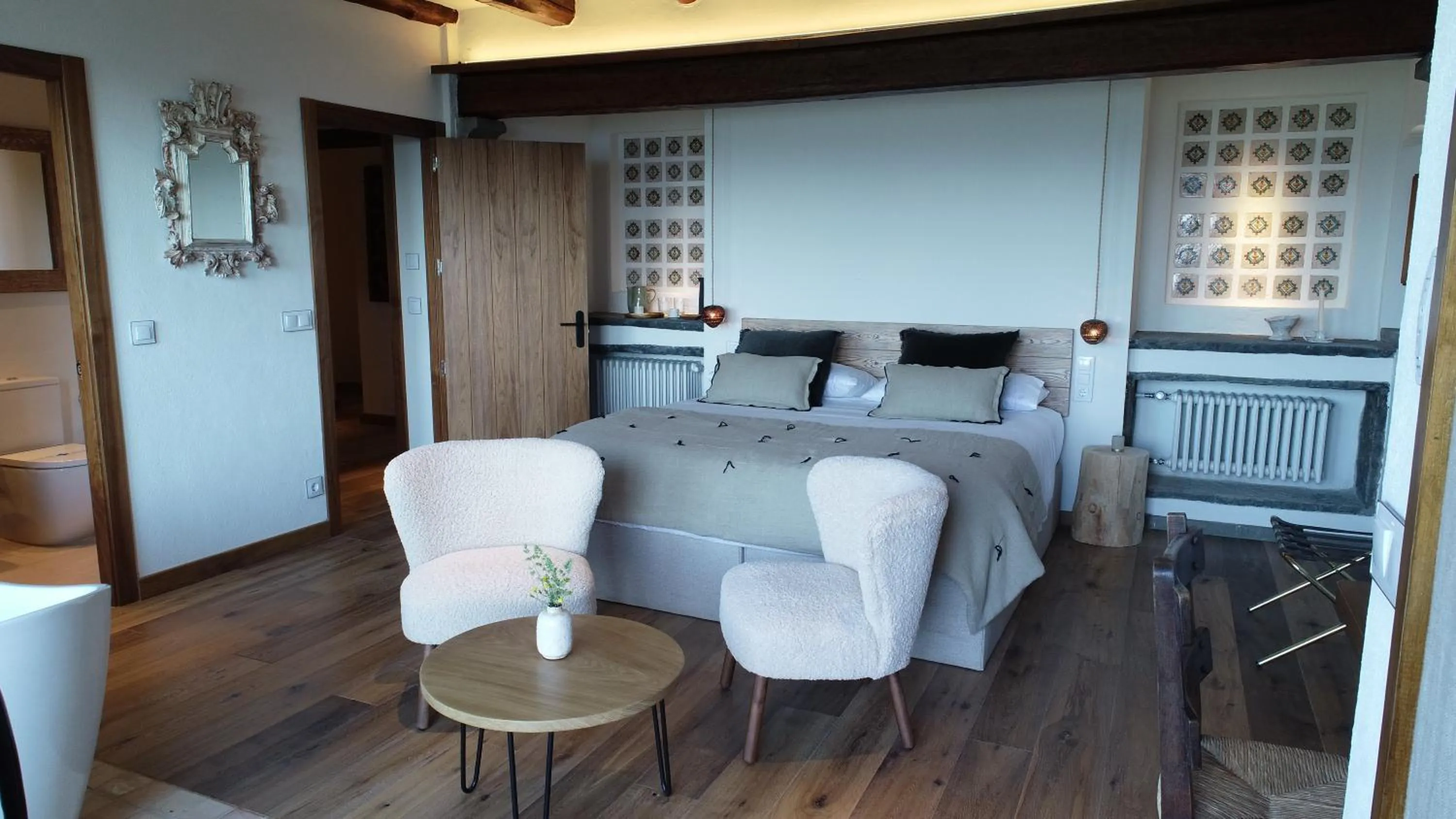 Seating area in Masia Santa Llúcia