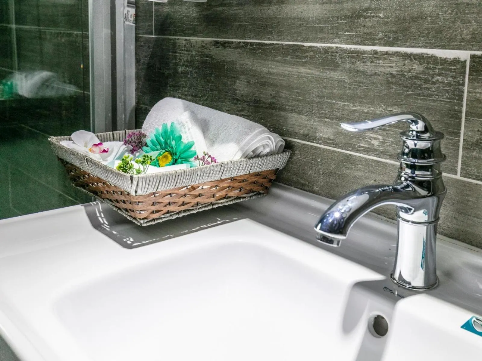 Bathroom in Madamz Bed & Breakfast