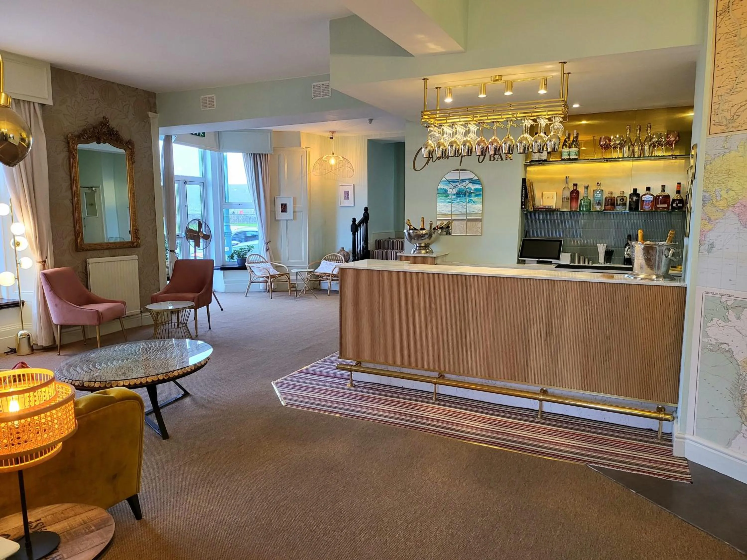 Lounge or bar in The Beach Club