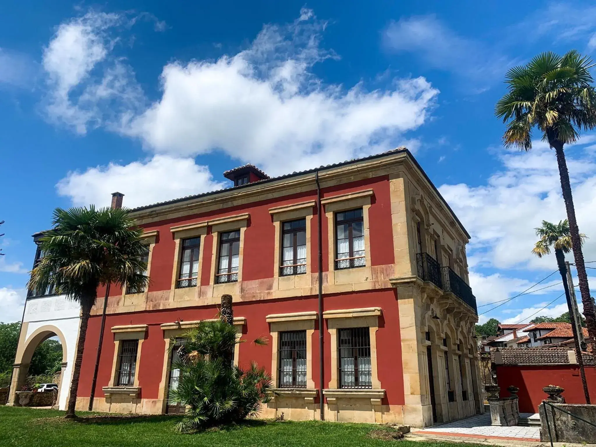 La Venta de Miyares - Casa de Indianos La Venta de Miyares - Casa de Indianos