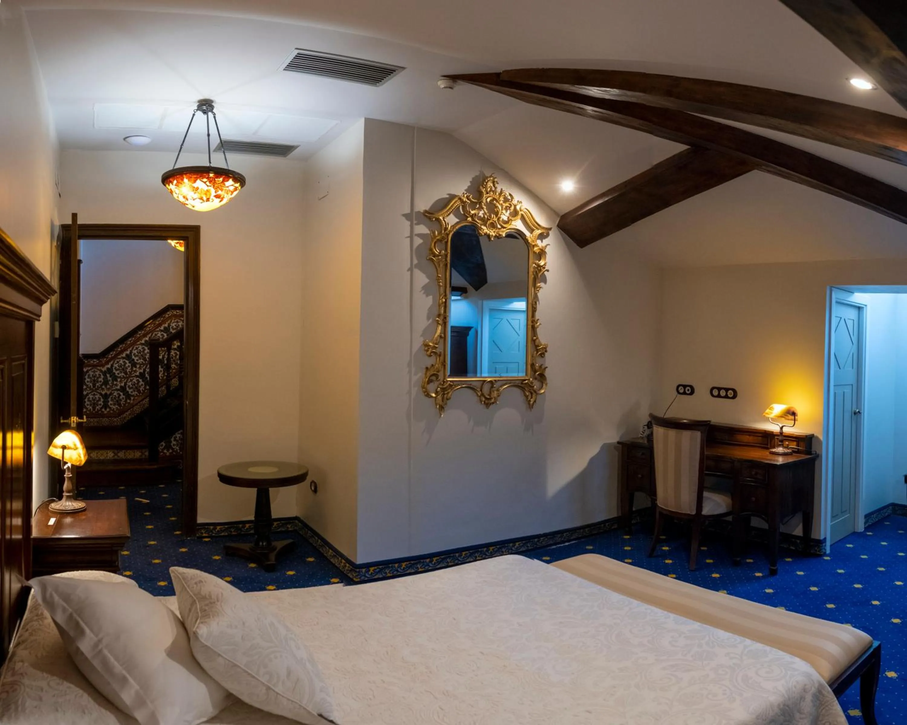 Photo of the whole room in Hotel Pazo Libunca