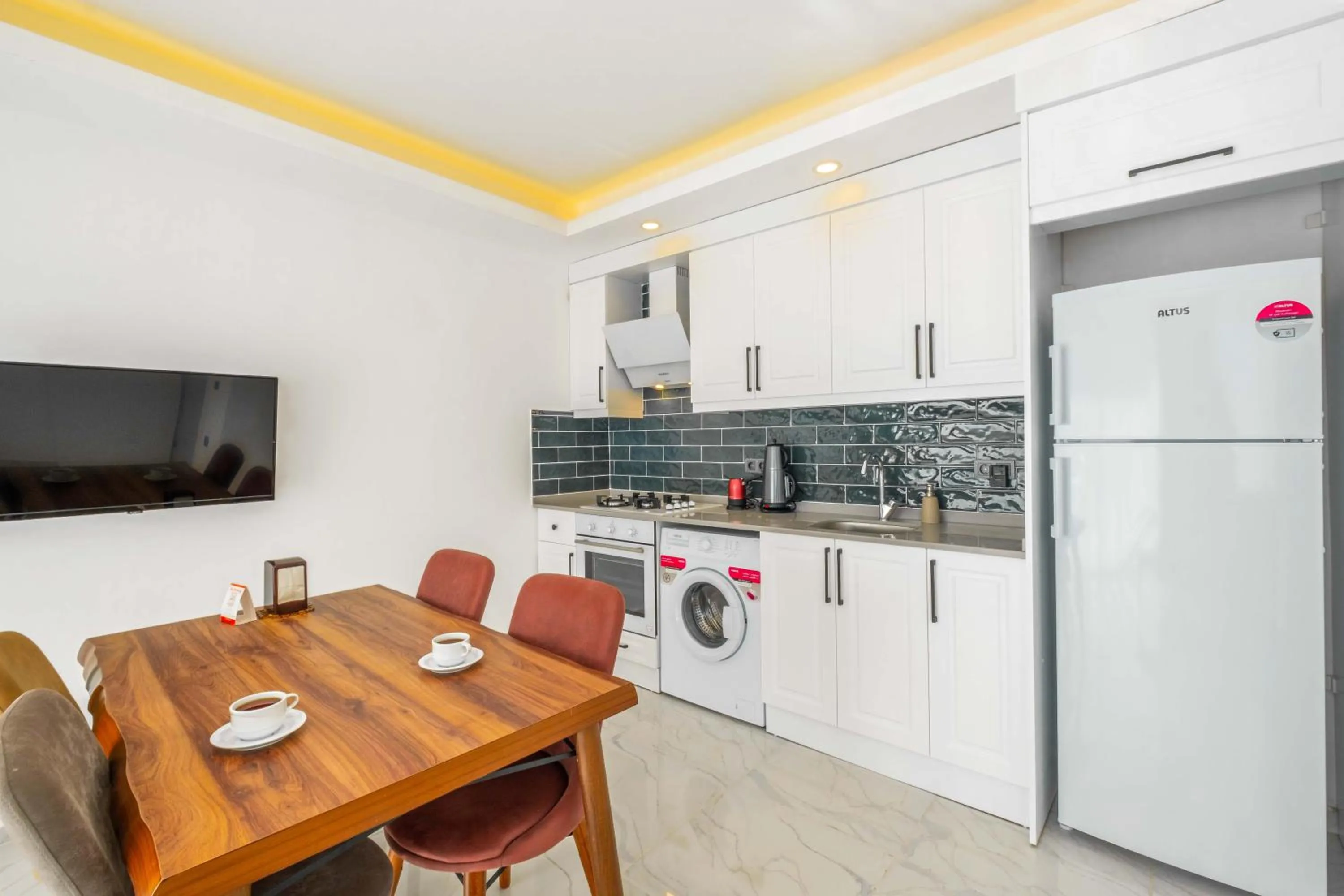 TV and multimedia in Yosun Apart