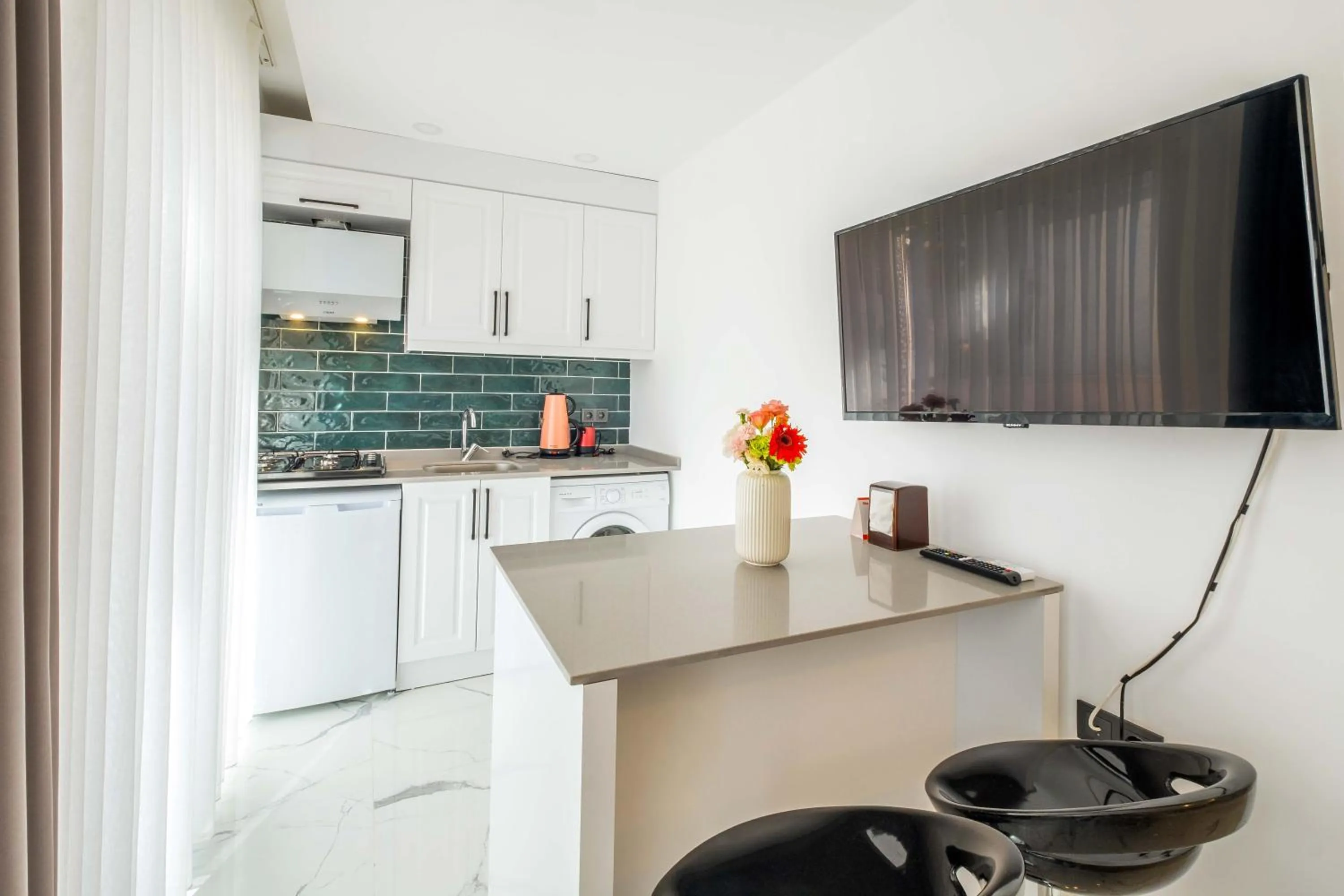 TV and multimedia in Yosun Apart