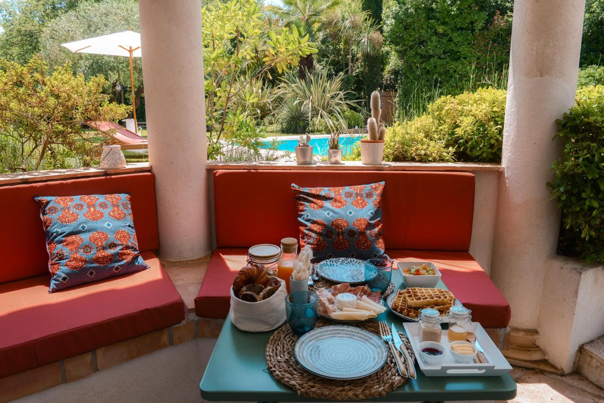 Breakfast in La Parenthèse de Marie