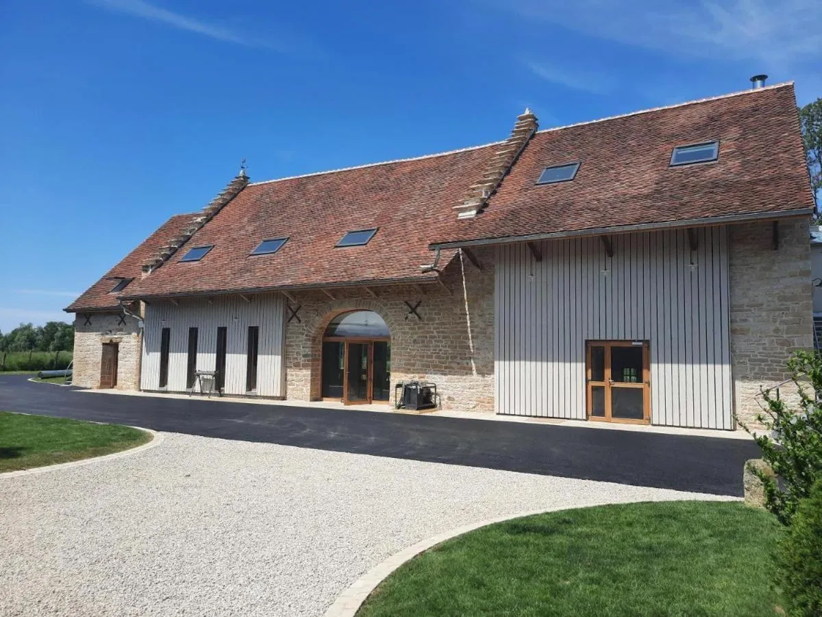 Garden in Domaine du moulin de Jeanne