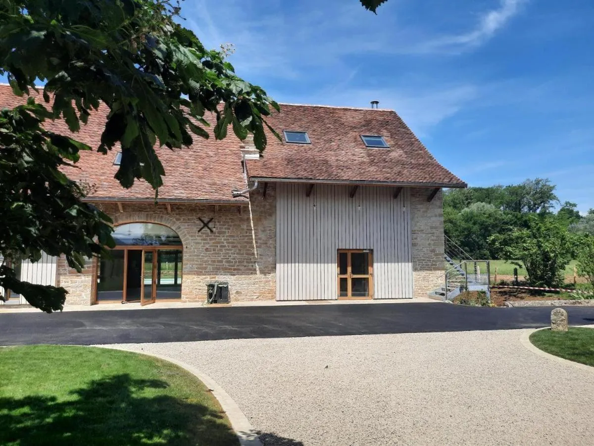 Garden in Domaine du moulin de Jeanne