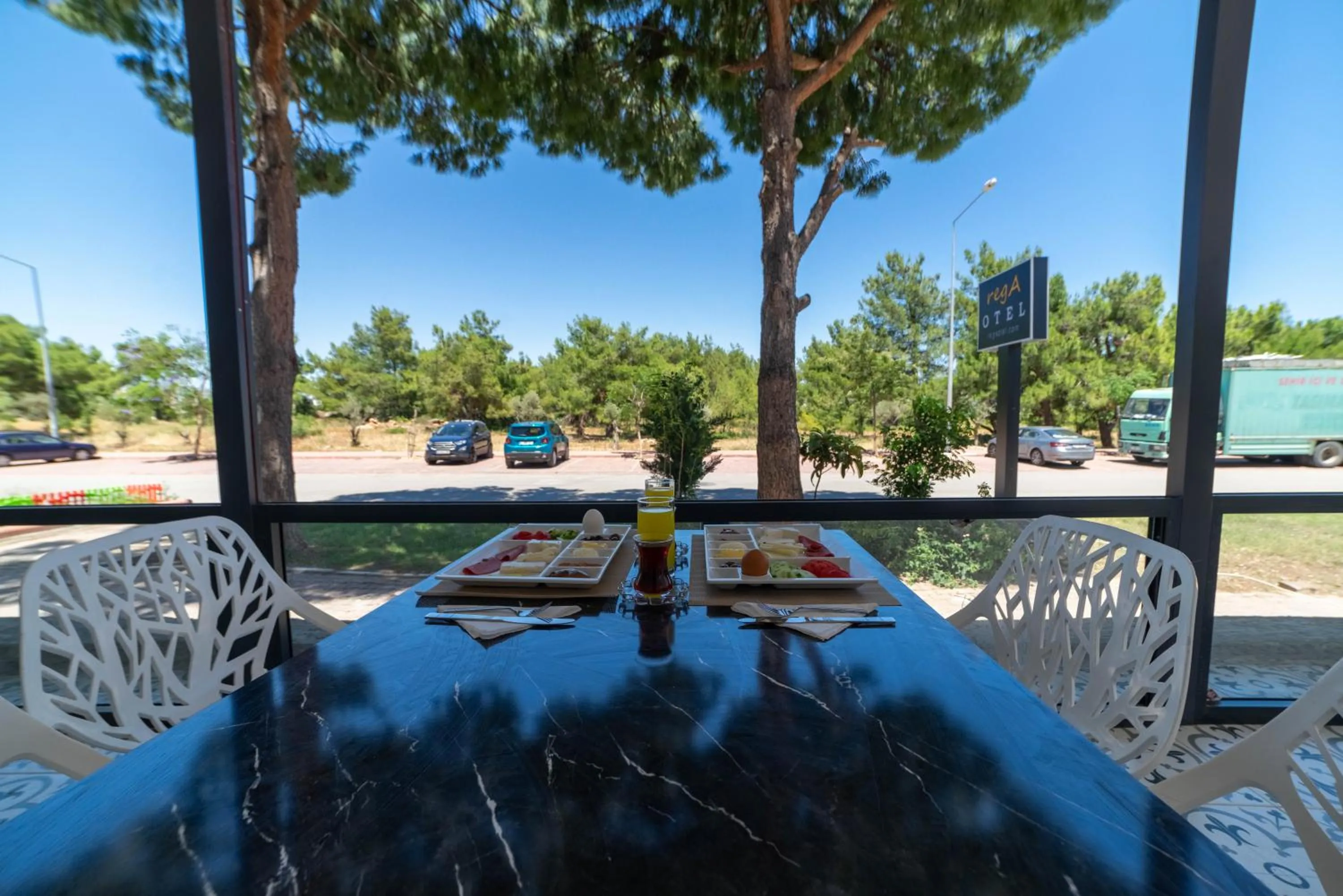 Breakfast in REGA OTEL