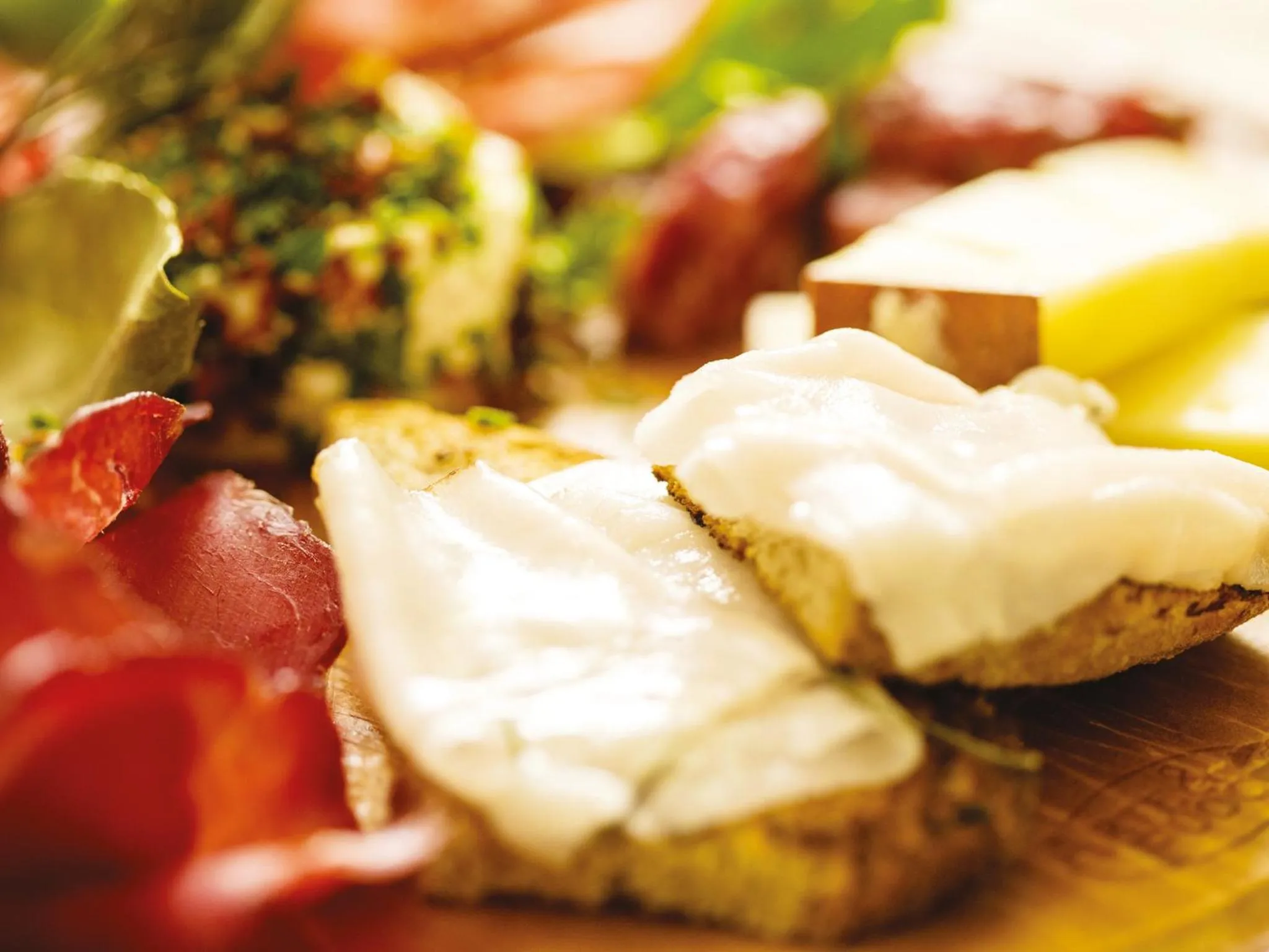 Restaurant/places to eat in TH Pila