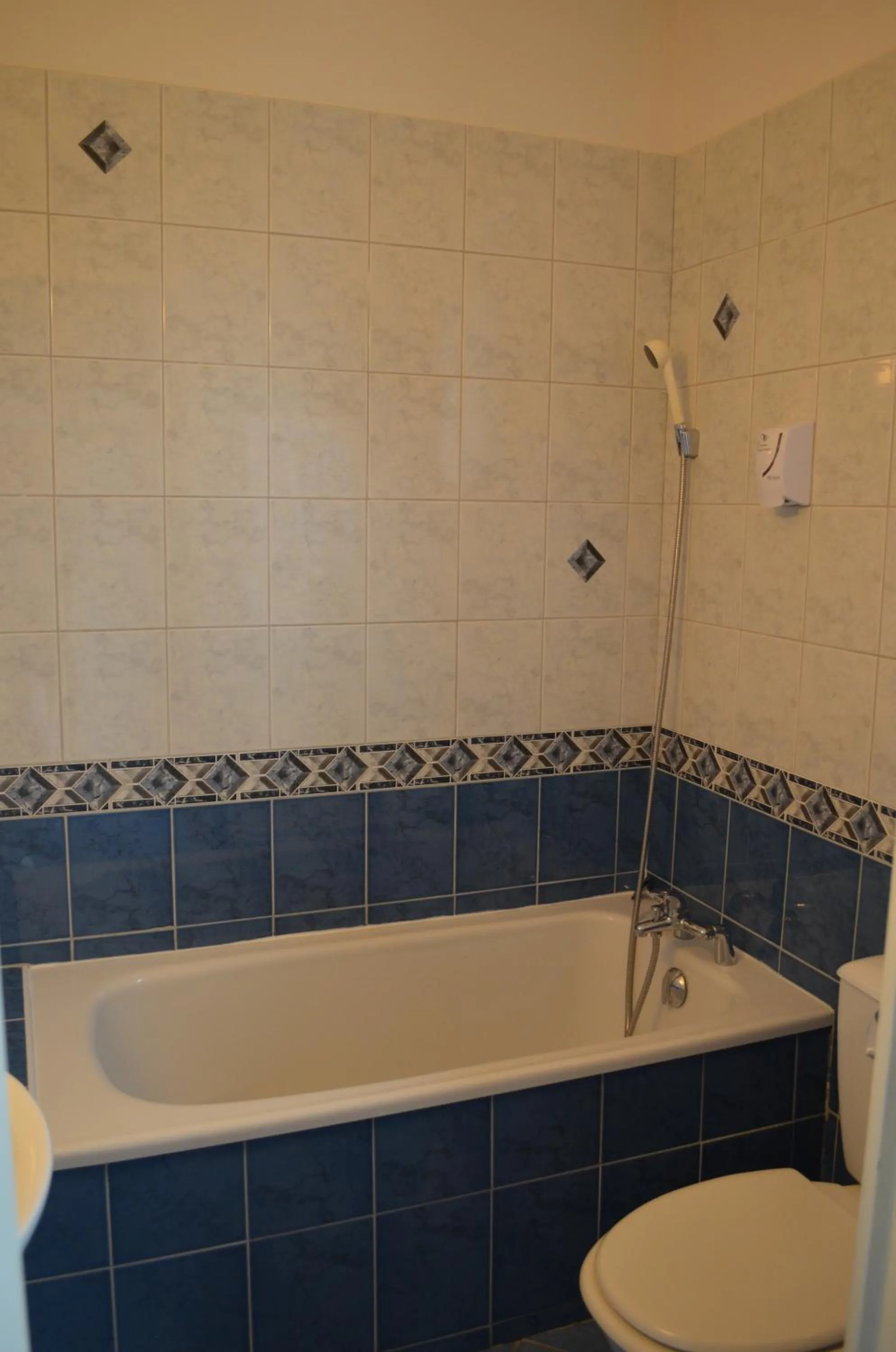 Twin Room in Hotel Le Beau Site