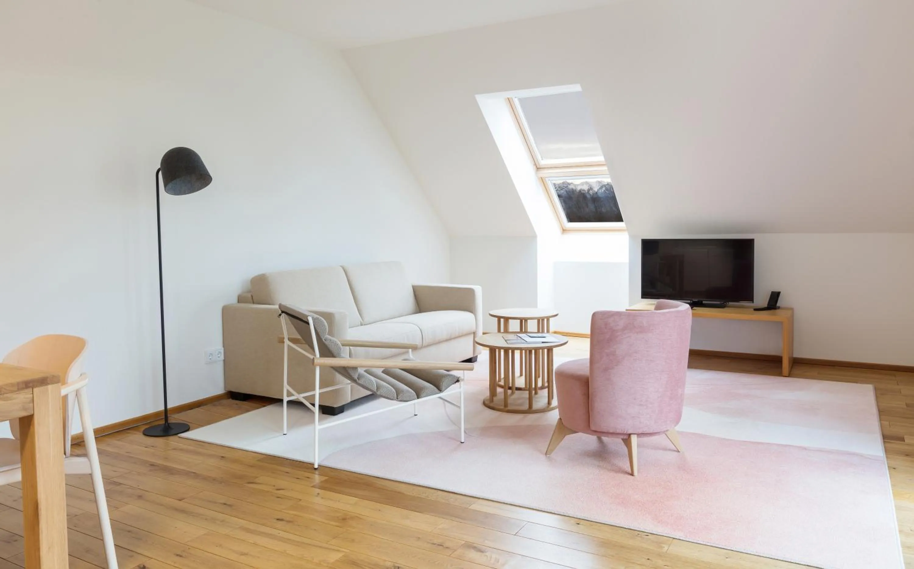 TV and multimedia in B&O Parkhotel