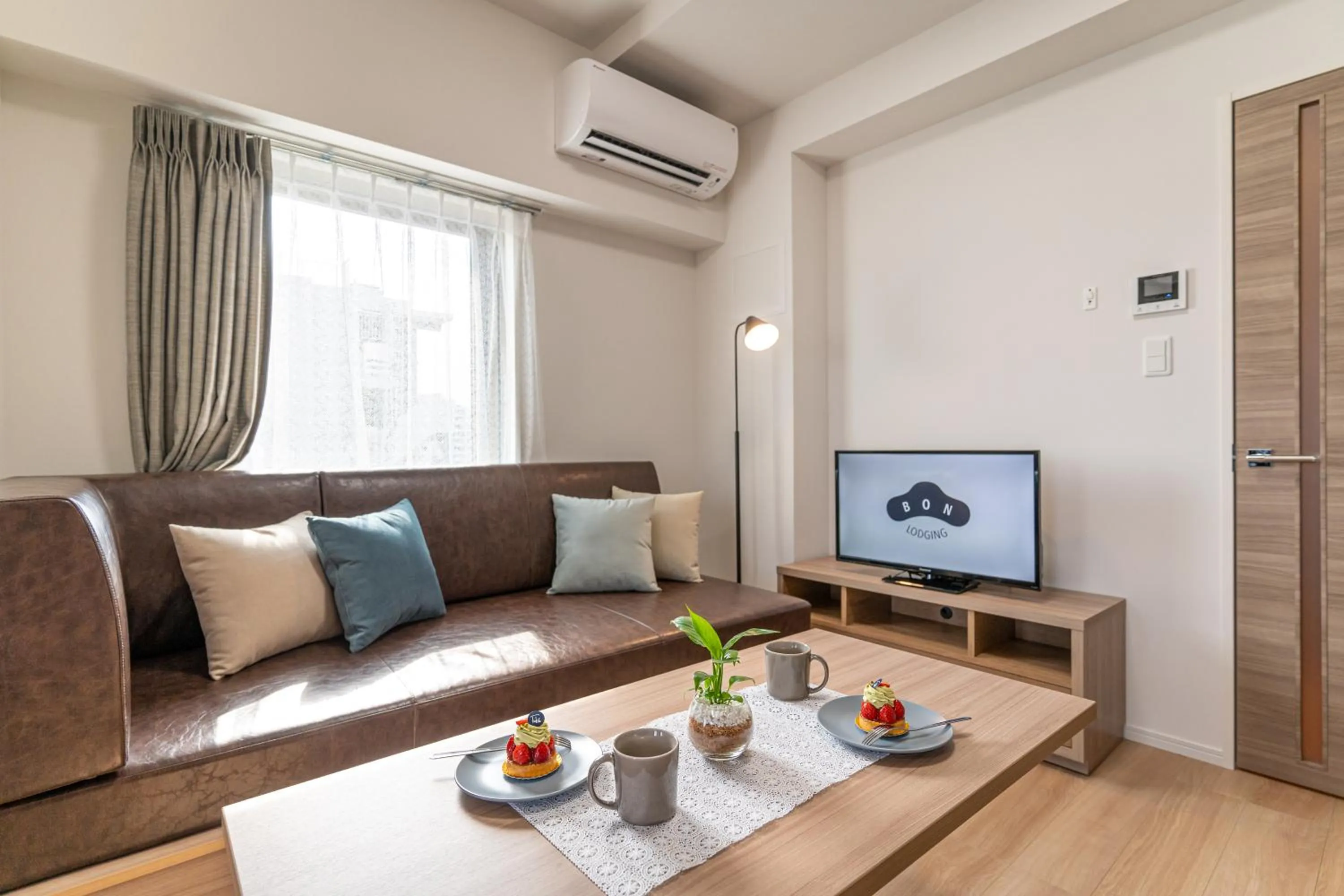 TV and multimedia in BON Tokyo Asakusa