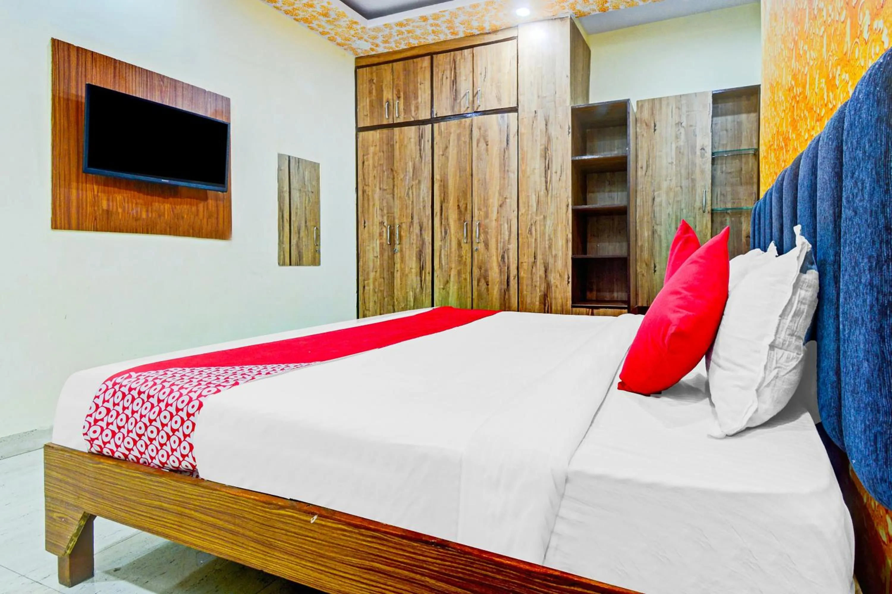 Bedroom, Bed in Hotel O My Stay Retreat