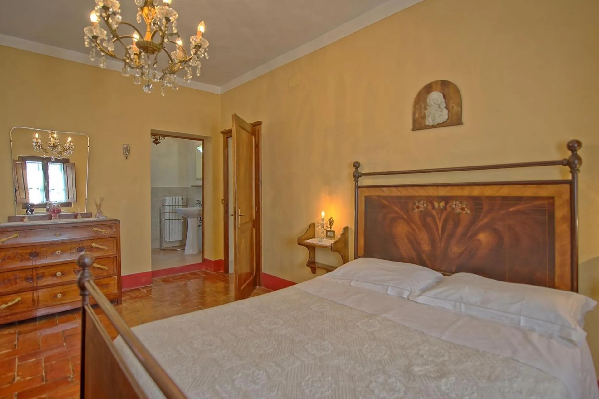 Photo of the whole room, Bed in Agriturismo Podere Delle Querci