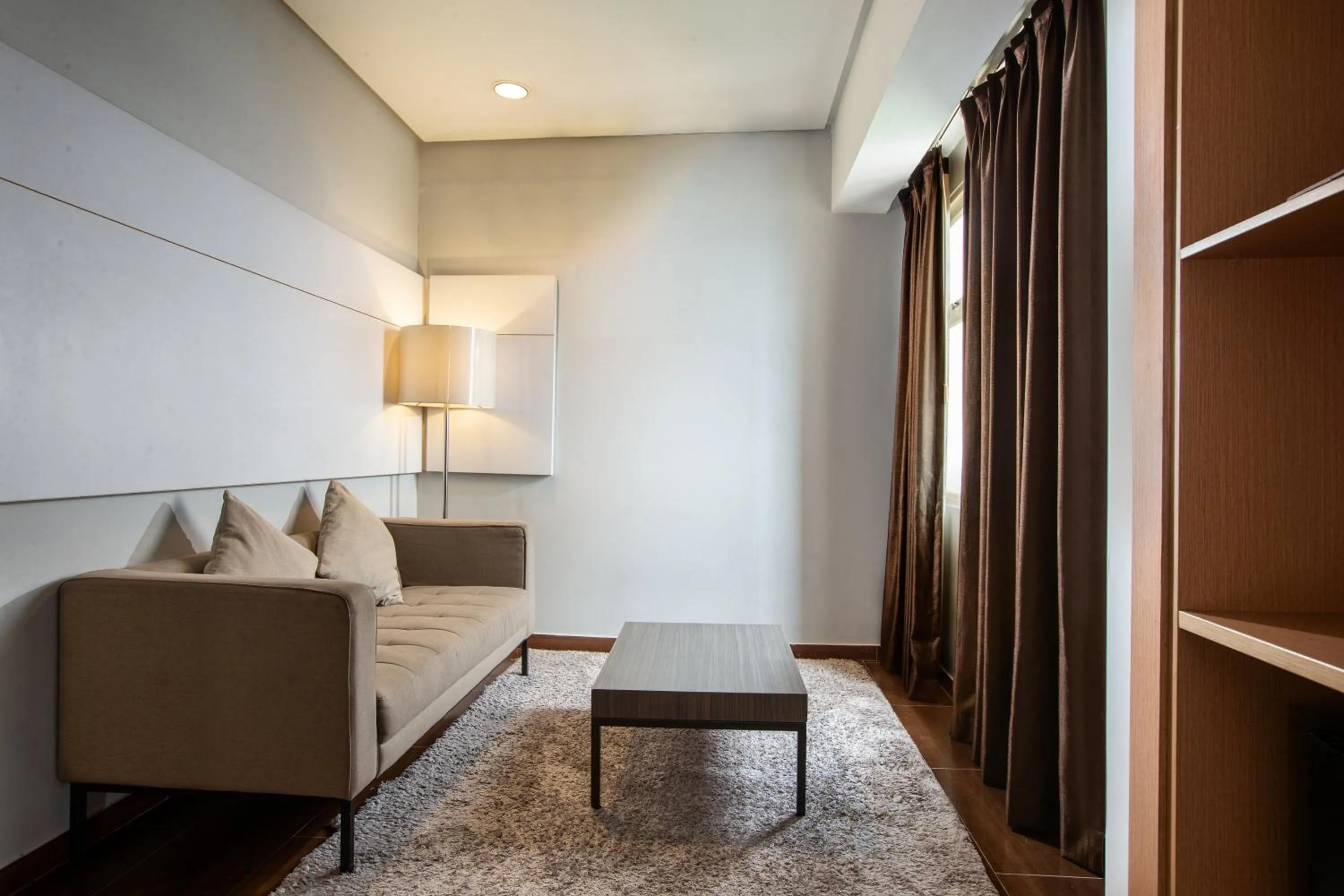 Photo of the whole room in Hotel Santika Depok