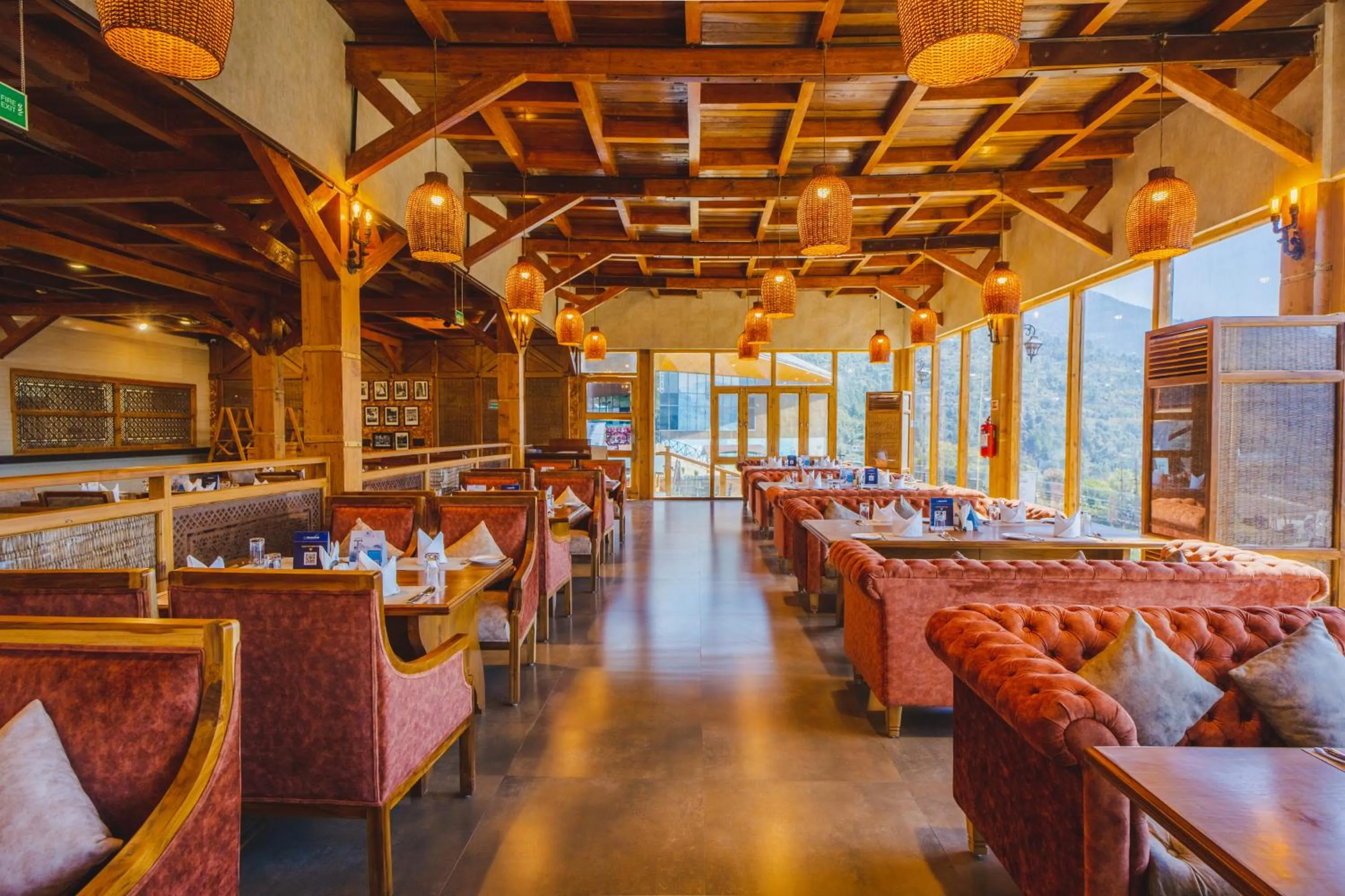 Restaurant/places to eat in Skyview by Empyrean