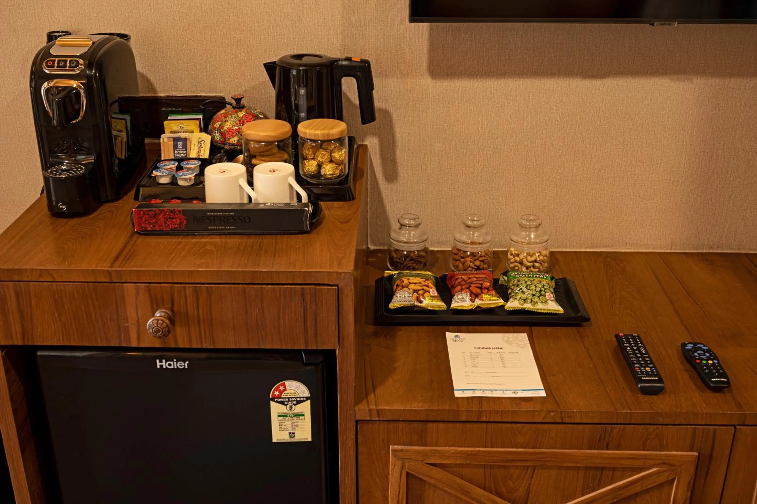 Coffee/tea facilities in Skyview by Empyrean