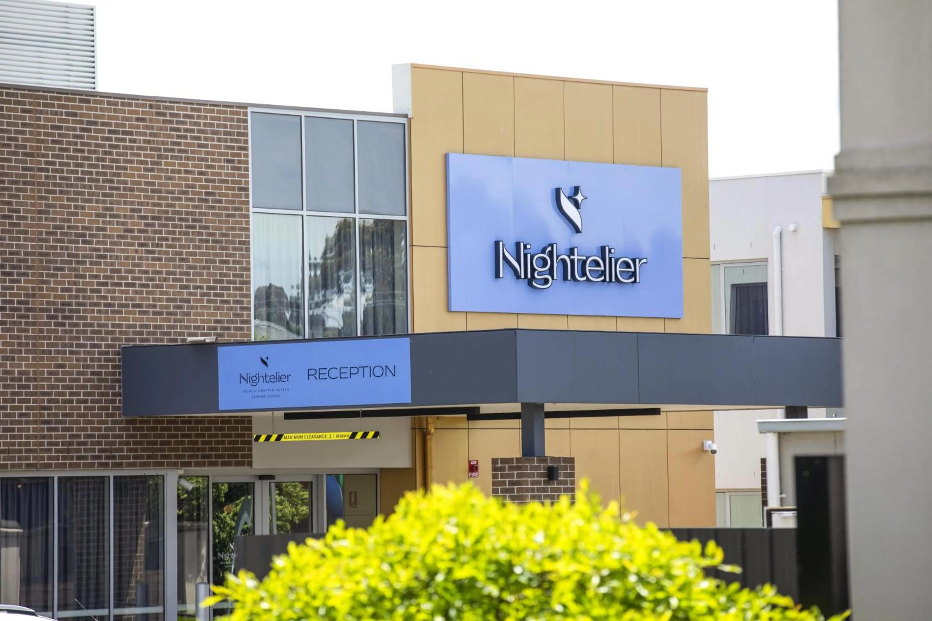 Property building in Nightelier Carrum Downs Sands Hotel