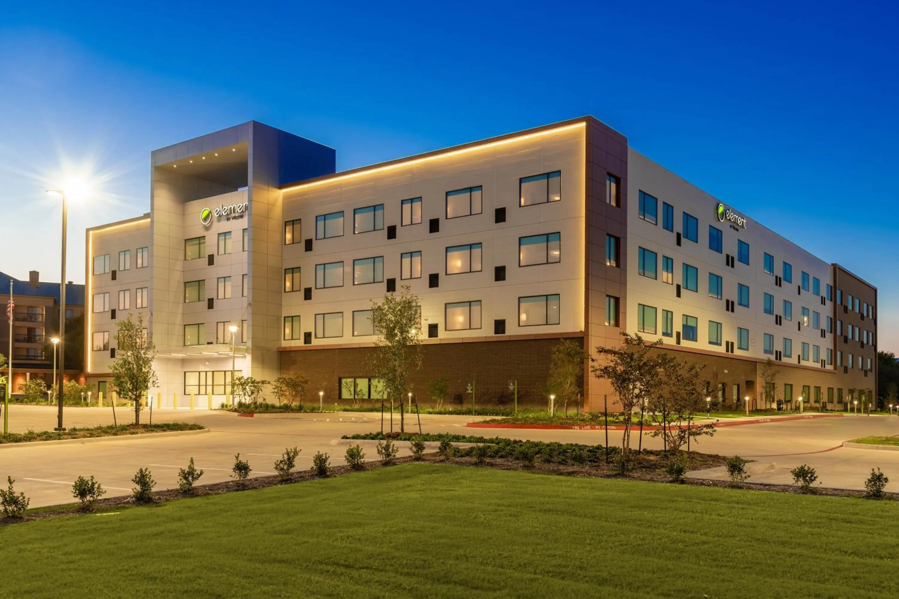 Property building in Element Dallas Richardson